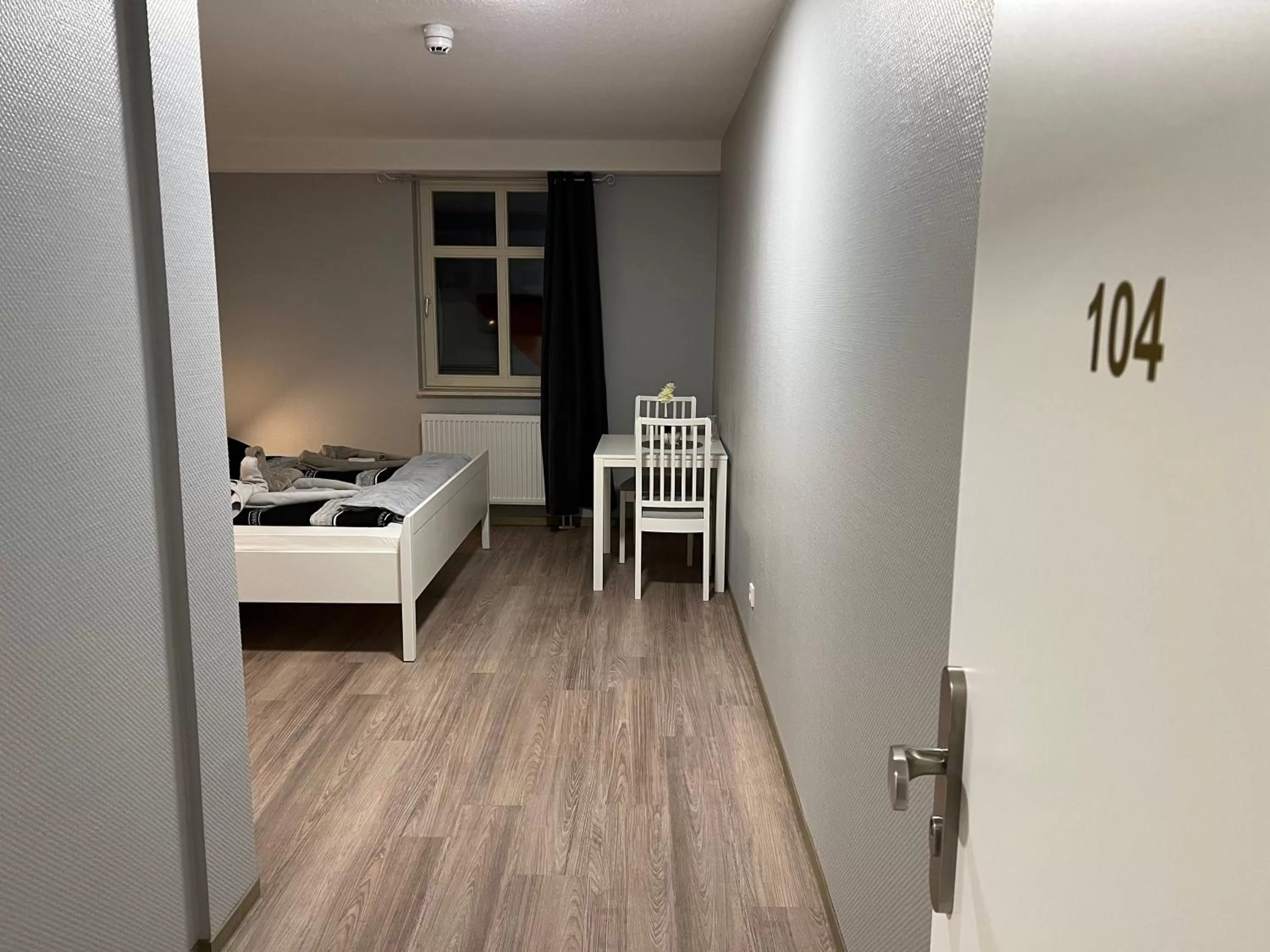 Bed in Hotel am Rathaus Adii