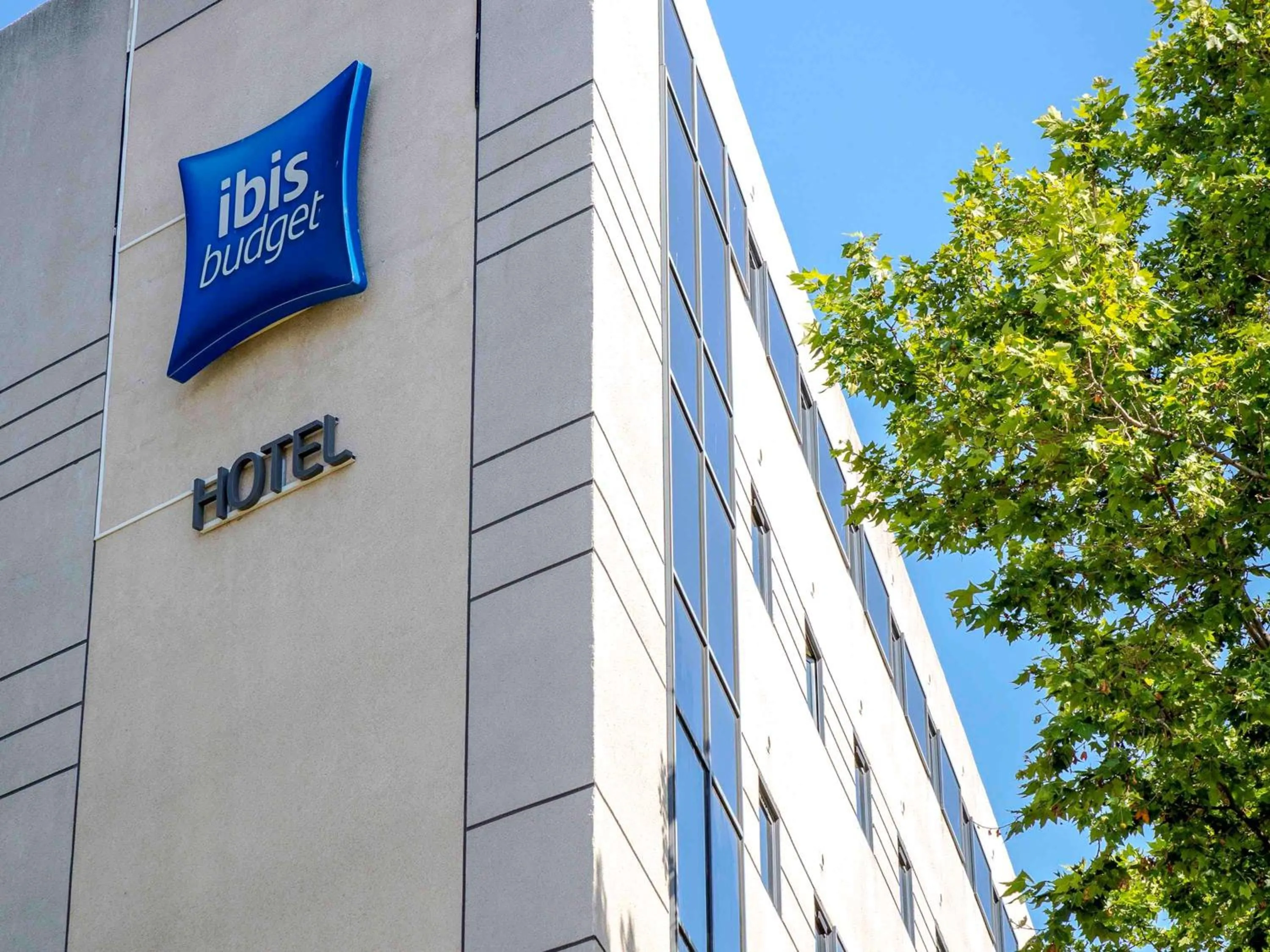 Property building in Ibis Budget Marseille Timone