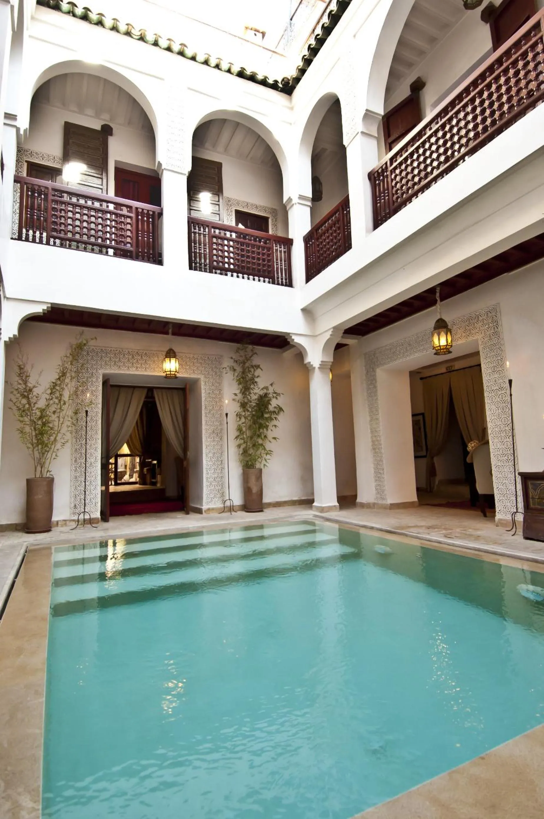 Swimming pool in Riad Aladdin - FERME
