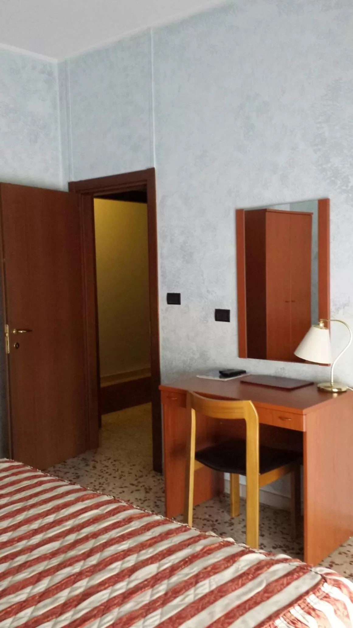 Photo of the whole room, Bed in Hotel Frejus