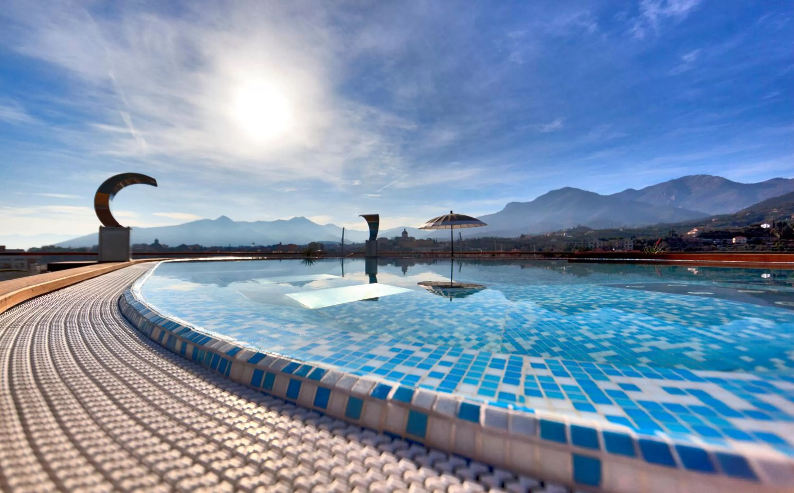 Swimming pool in Albergo Yacht Club Marina Di Loano