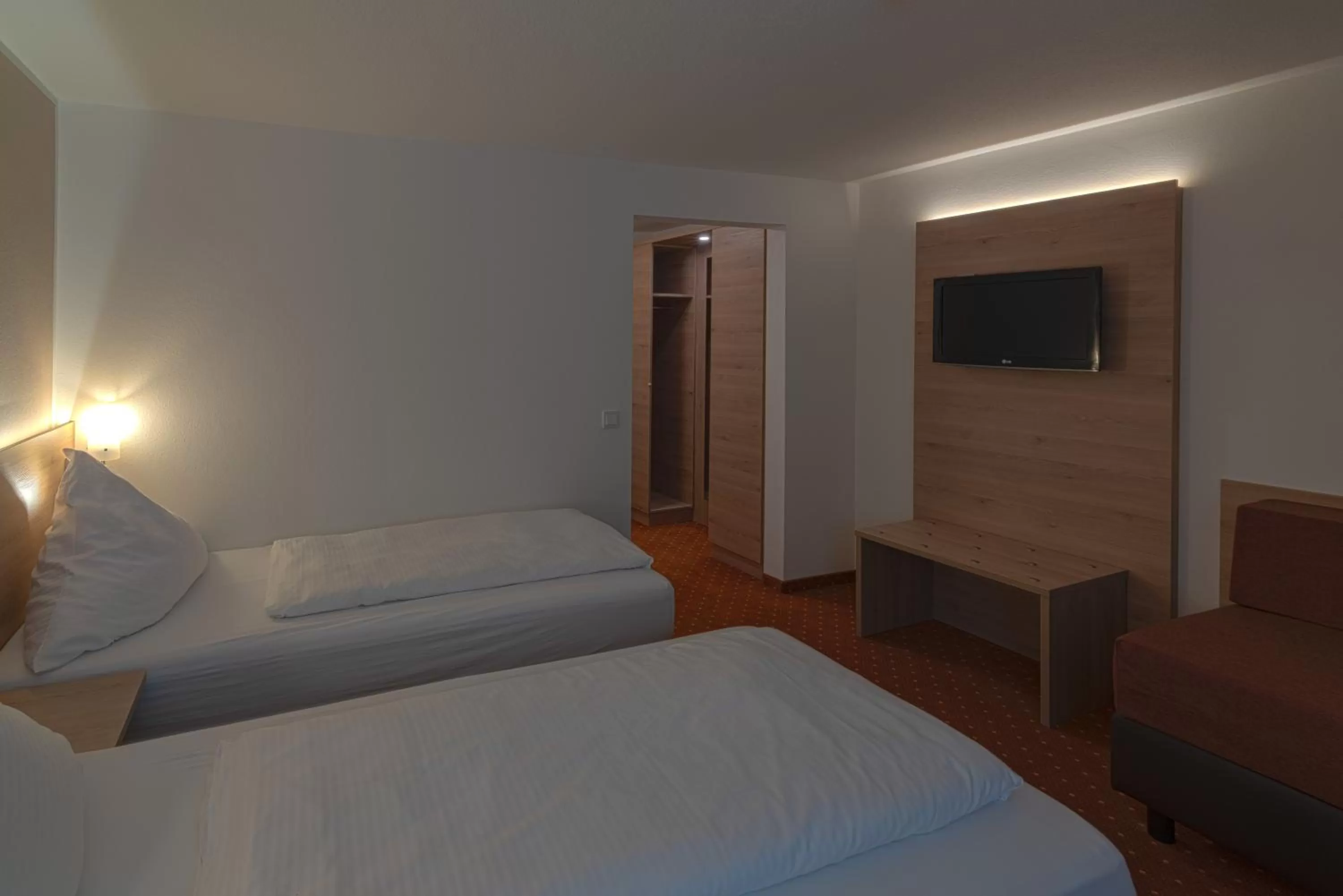 Photo of the whole room, Bed in Hotel Pfefferburg