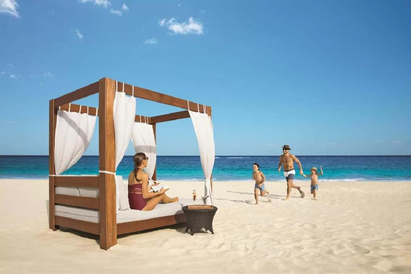 Bed in Dreams Riviera Cancun Resort & Spa - All Inclusive