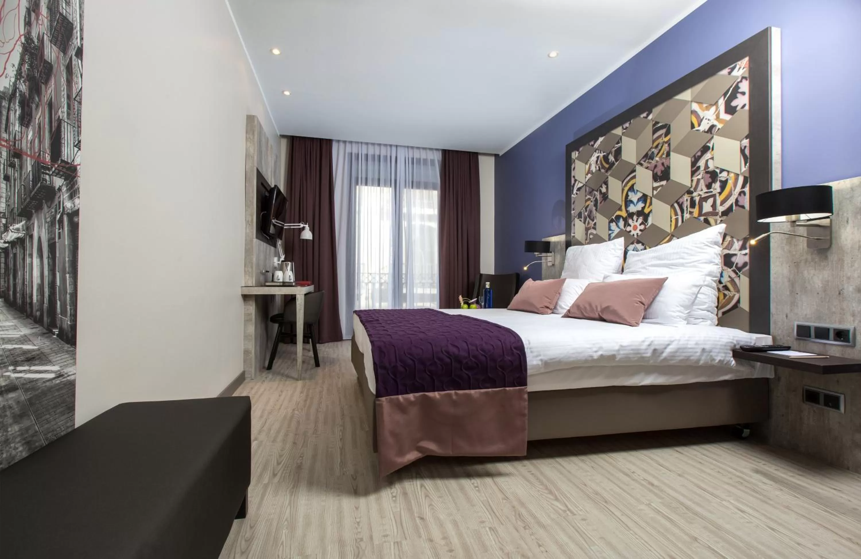 Bedroom, Bed in Leonardo Hotel Barcelona Las Ramblas