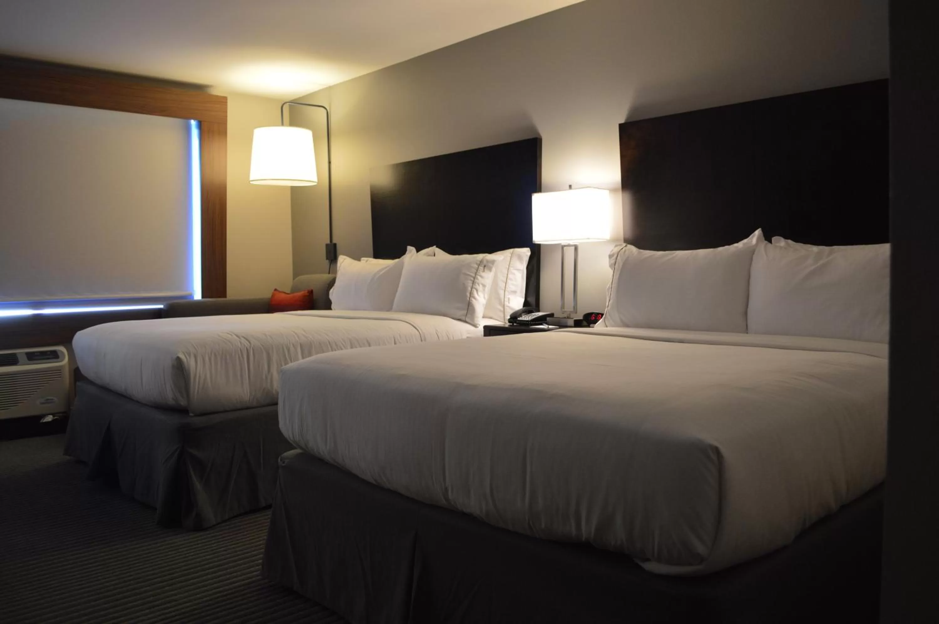 Photo of the whole room in Holiday Inn Express & Suites Tulsa NE, Claremore by IHG