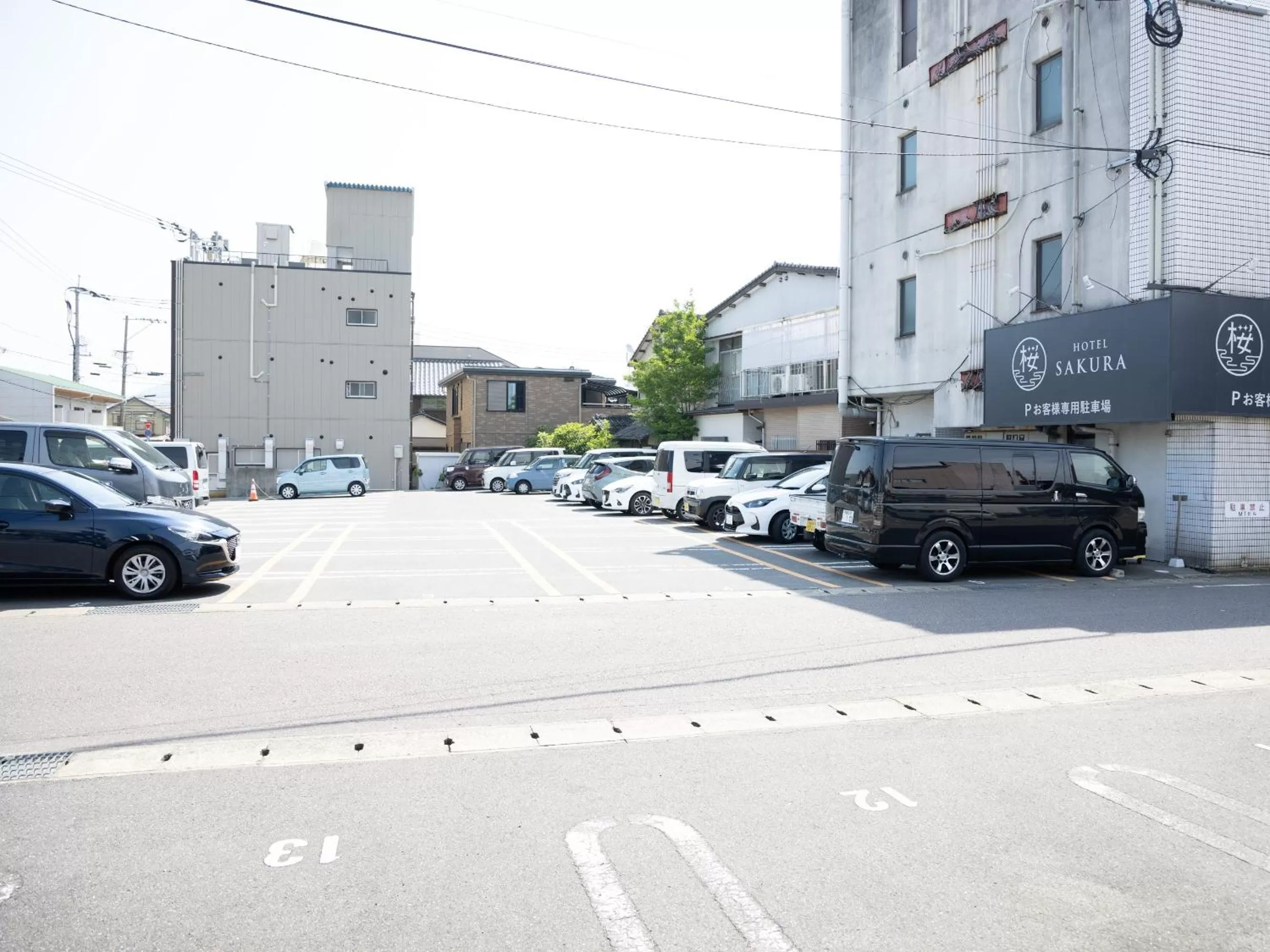 Parking in Hotel Sakura Ureshino