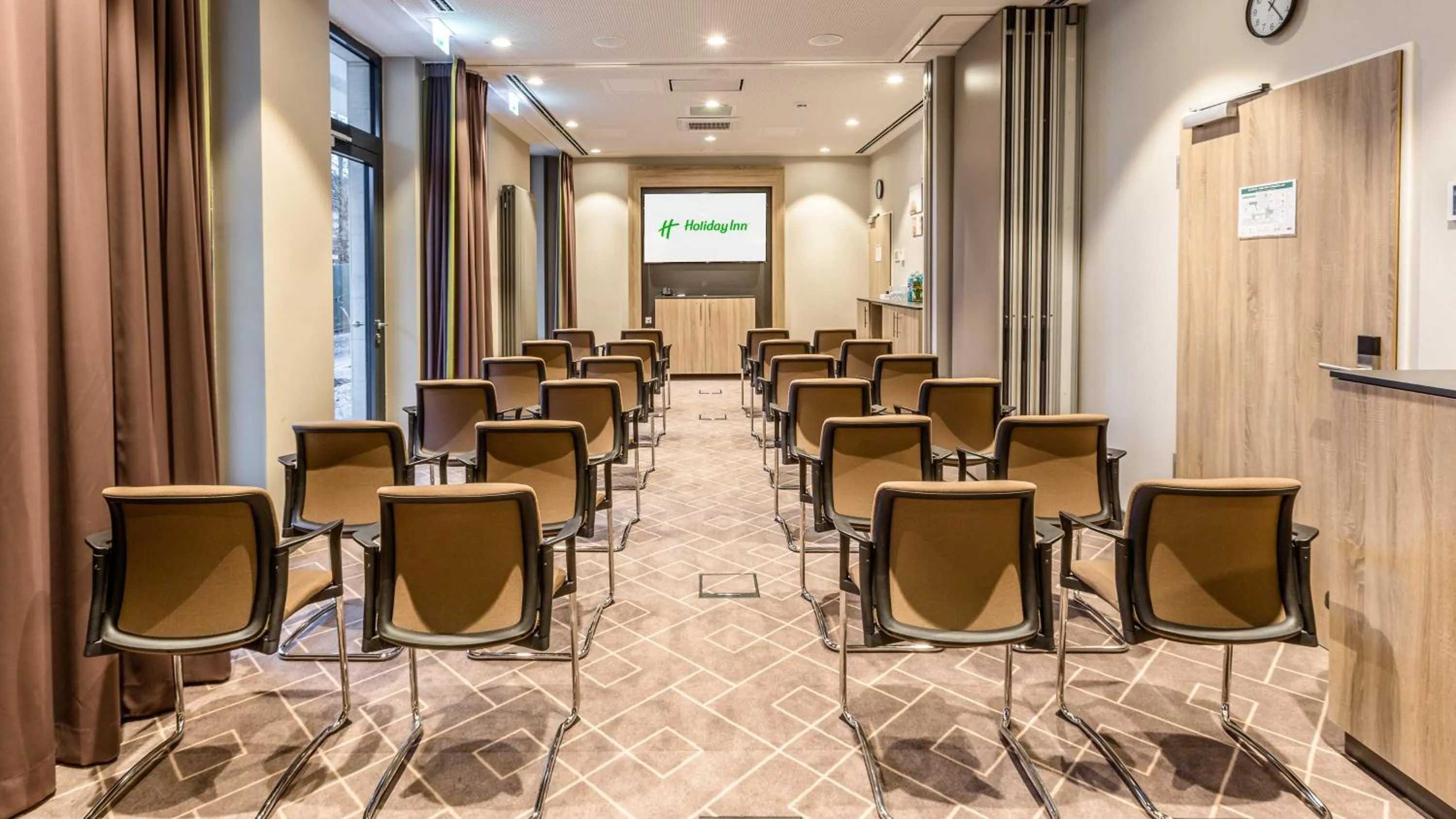 Meeting/conference room in Holiday Inn Munich - City East, an IHG Hotel