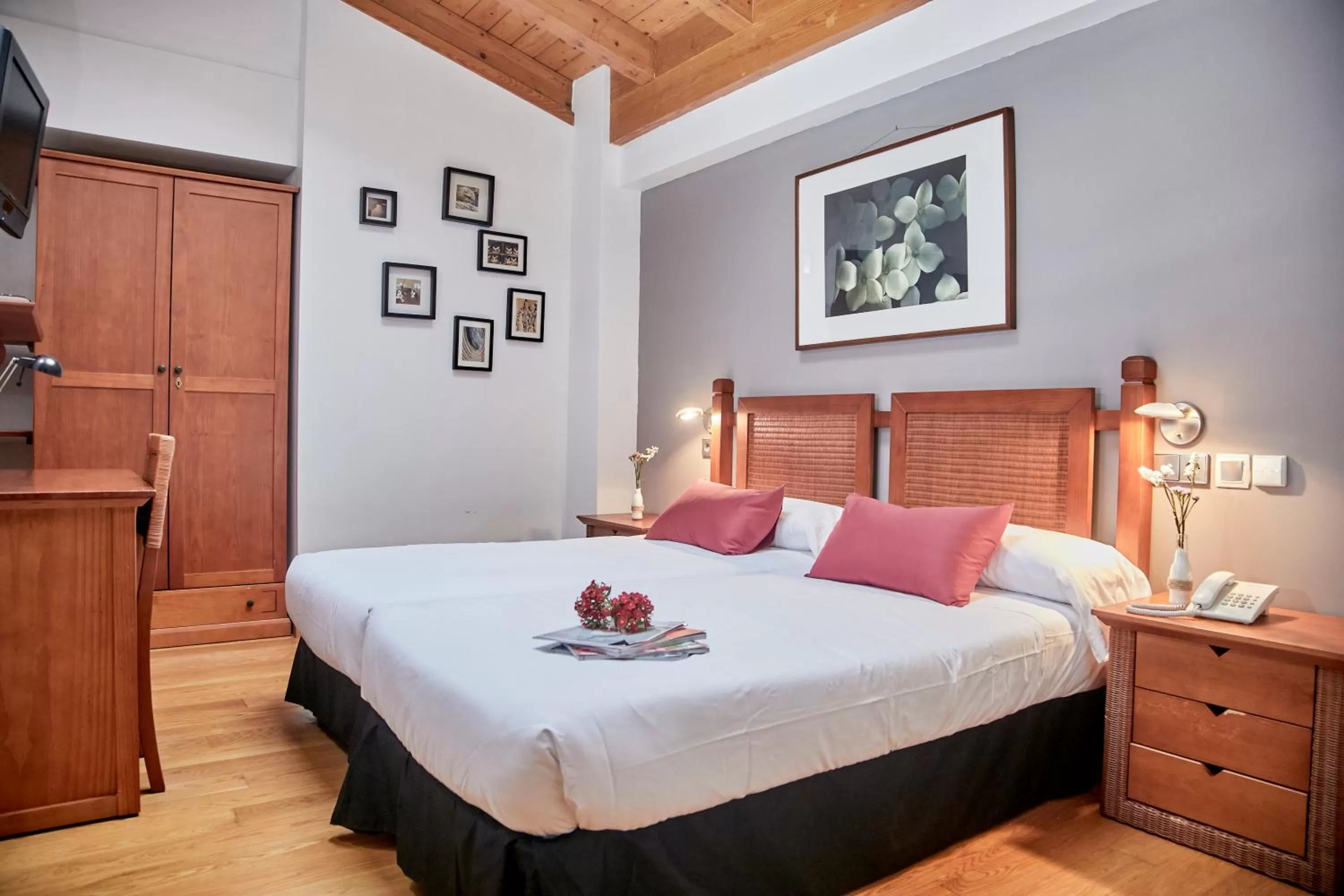 Bed in Hotel Casa Azcona