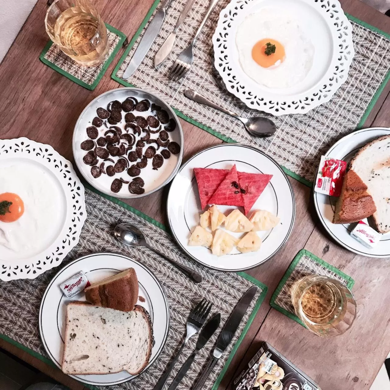 Vera Nidhra - Self check-in after 6pm