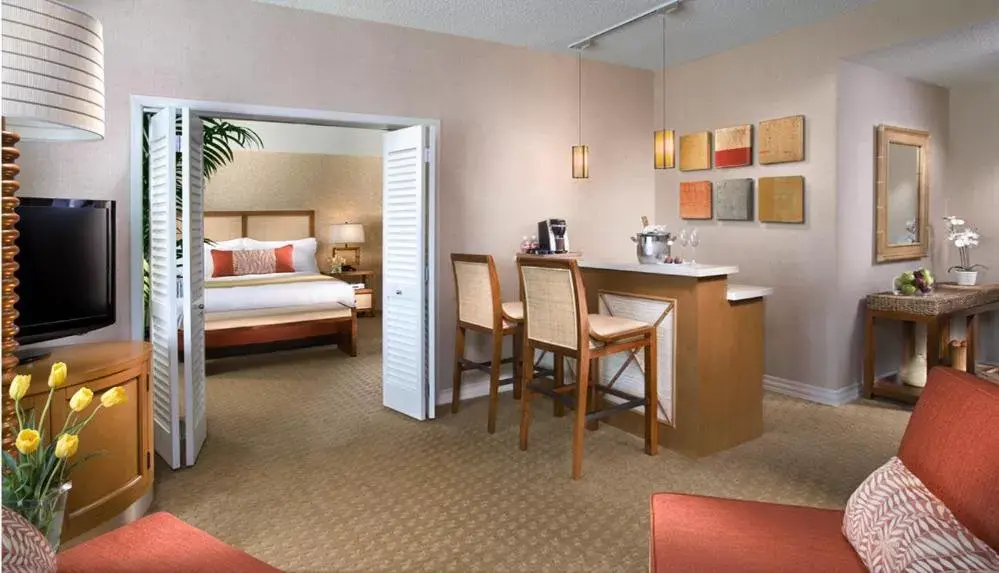 One-Bedroom King Suite in Tropicana Las Vegas a DoubleTree by Hilton Resort & Casino - Free Parking One-Bedroom King Suite in Tropicana Las Vegas a DoubleTree by Hilton Resort & Casino - Free Parking