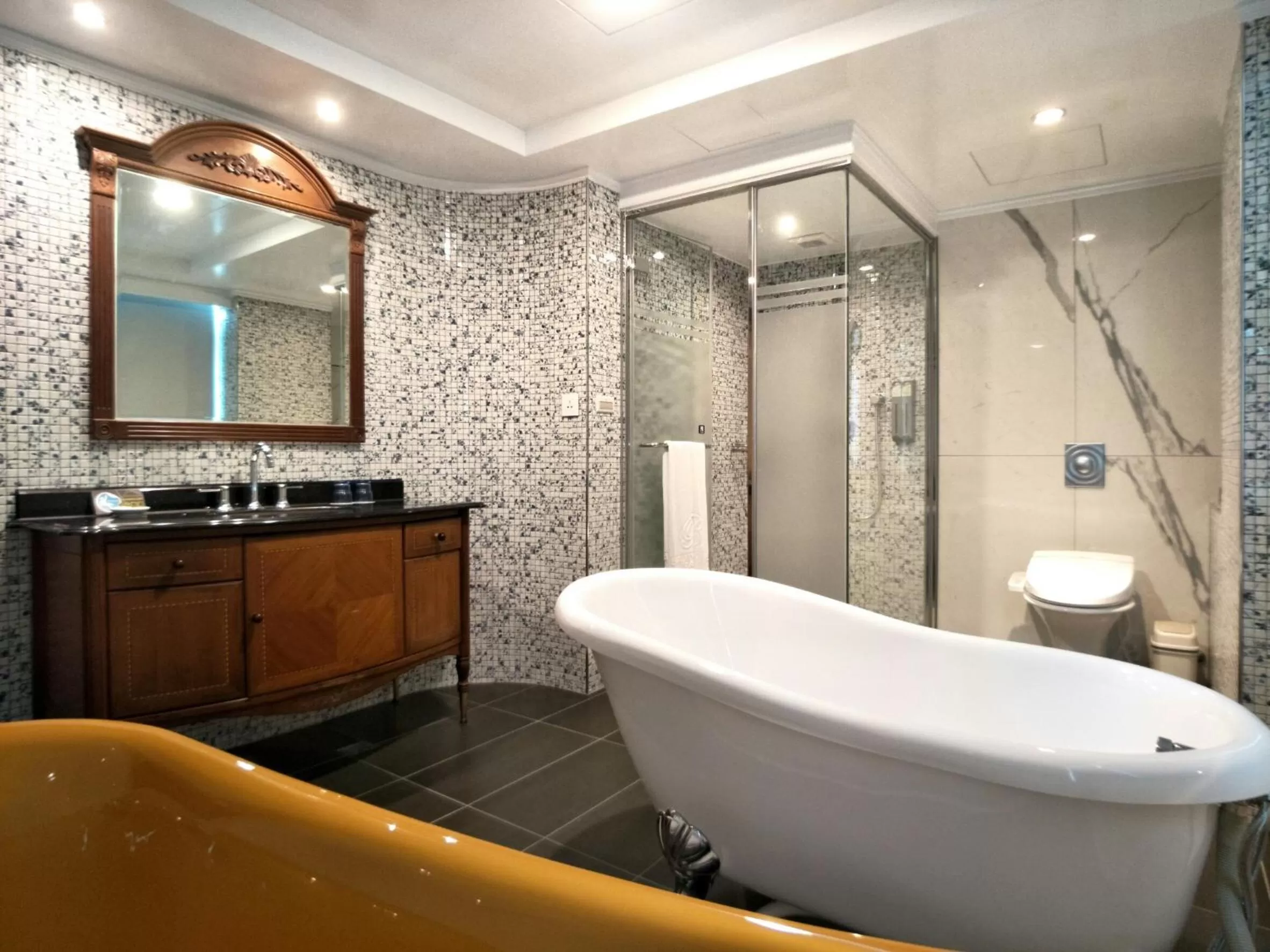 Bathroom in Beauty Hotels - Star Beauty Resort