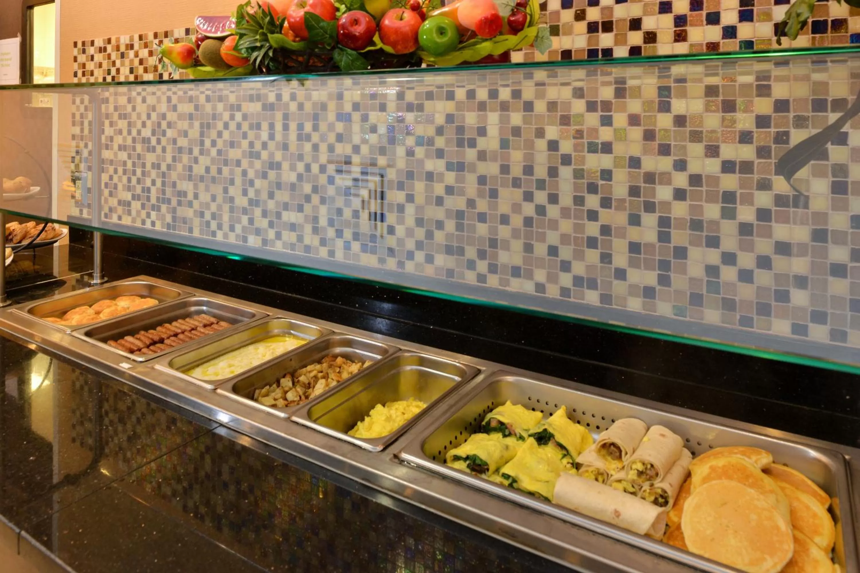 Restaurant/places to eat in Holiday Inn Montgomery South Airport by IHG