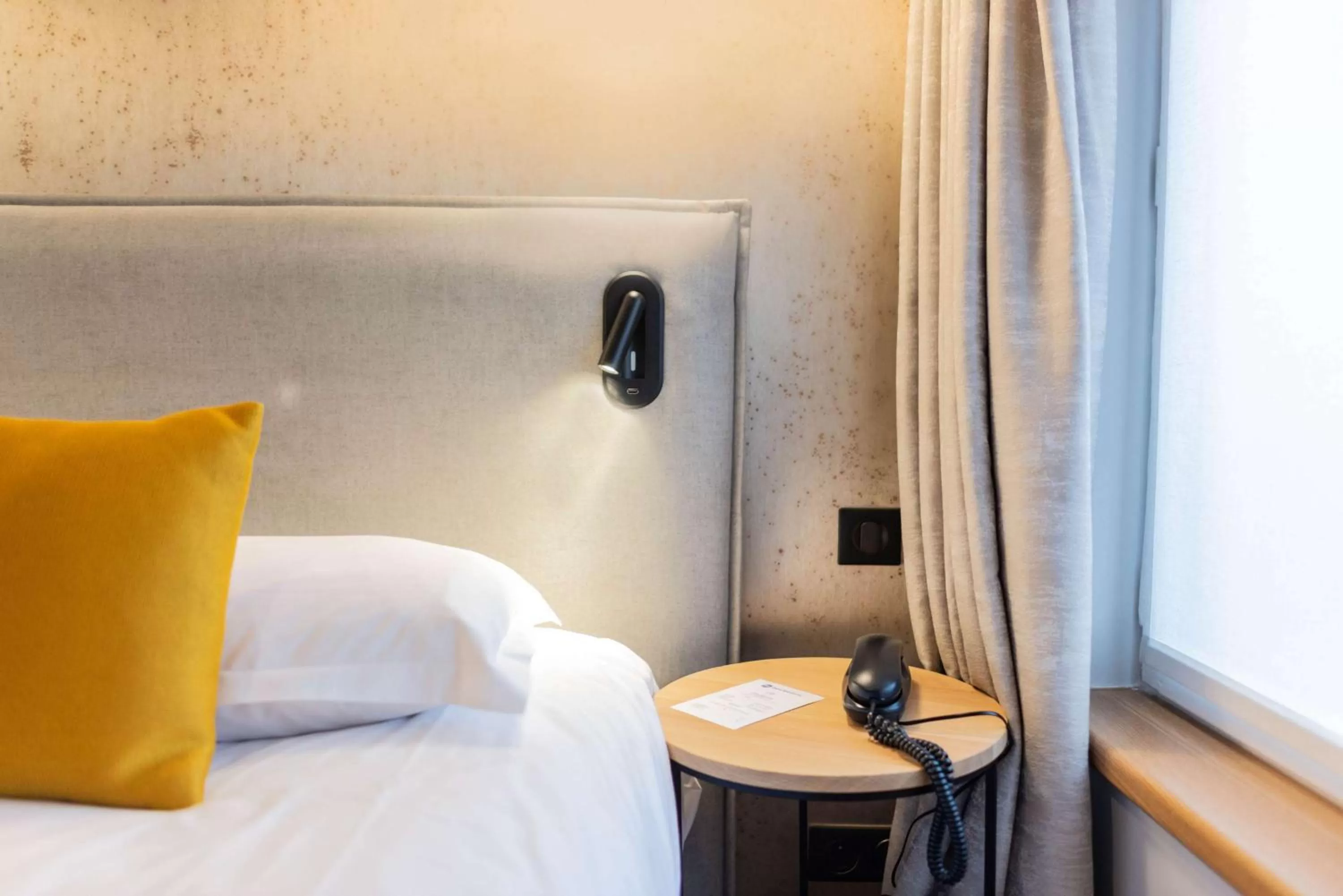 Bedroom, Bed in Best Western Urban Hotel