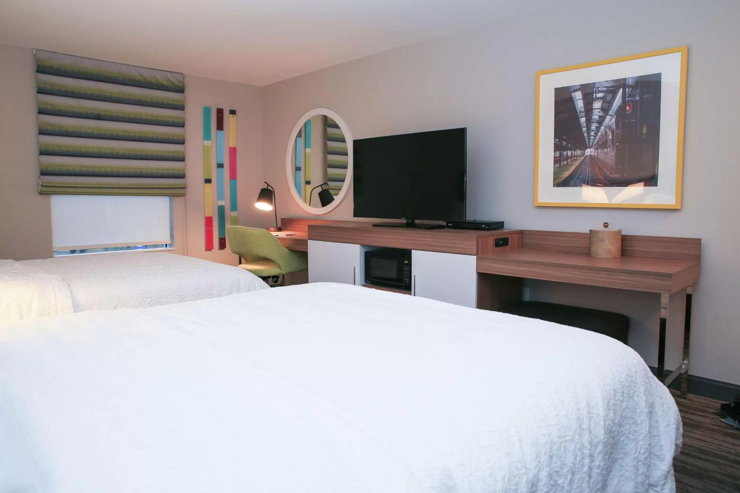 Bedroom, Bed in Hampton Inn & Suites Mount Laurel/Moorestown