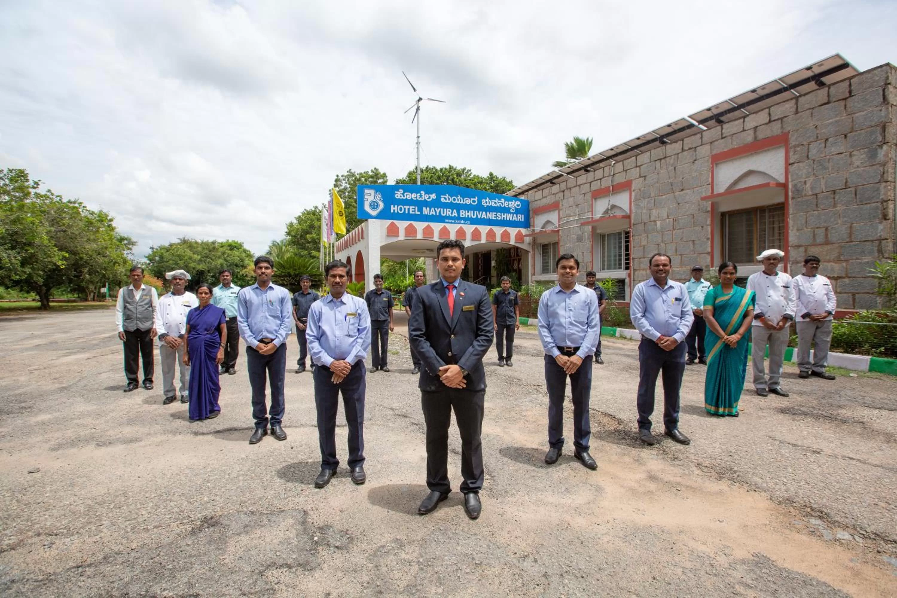 KSTDC Hotel Mayura Bhuvaneshwari Kamalapur