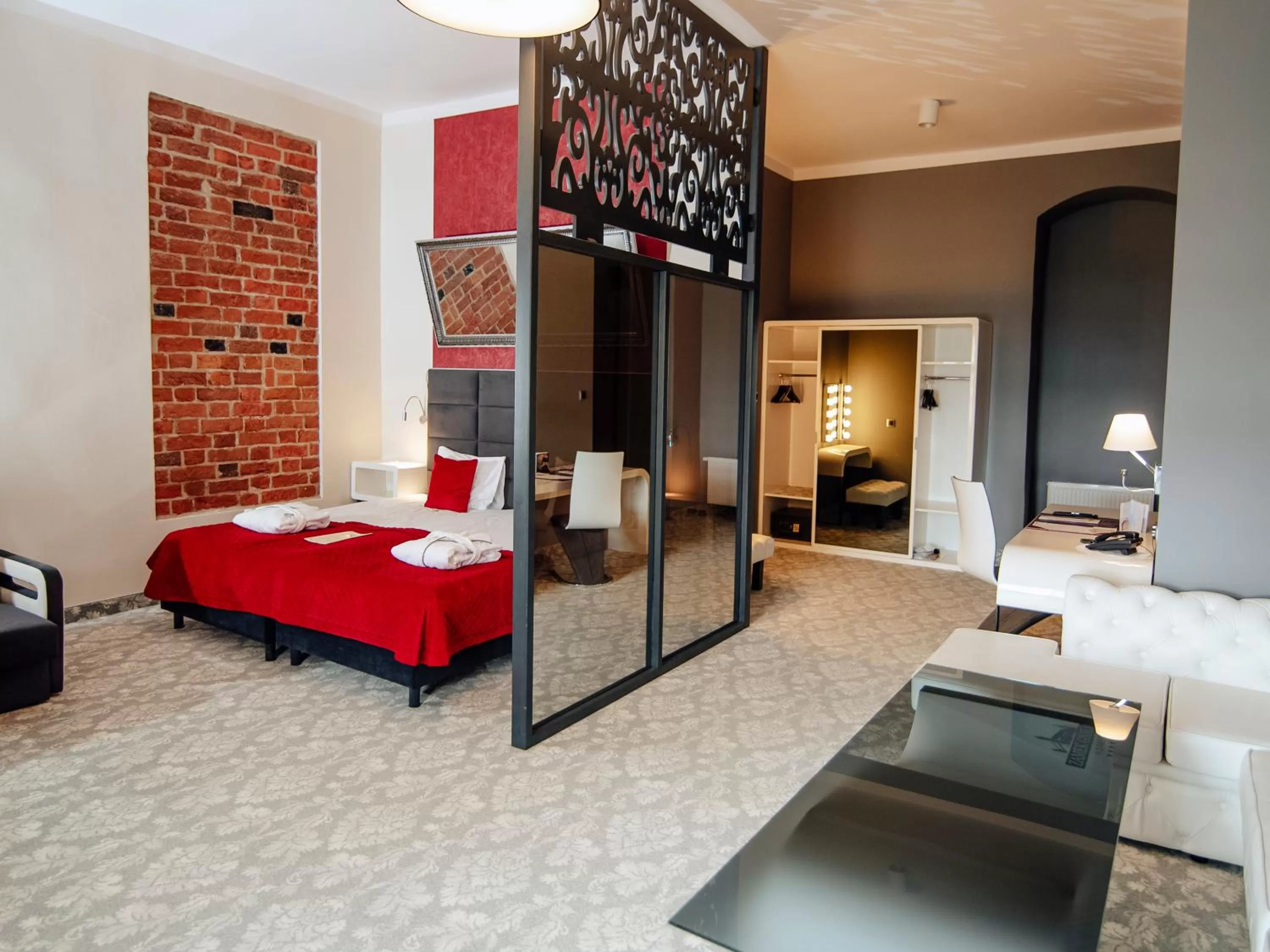 Other, Bed in Hotel Zamek Gniew