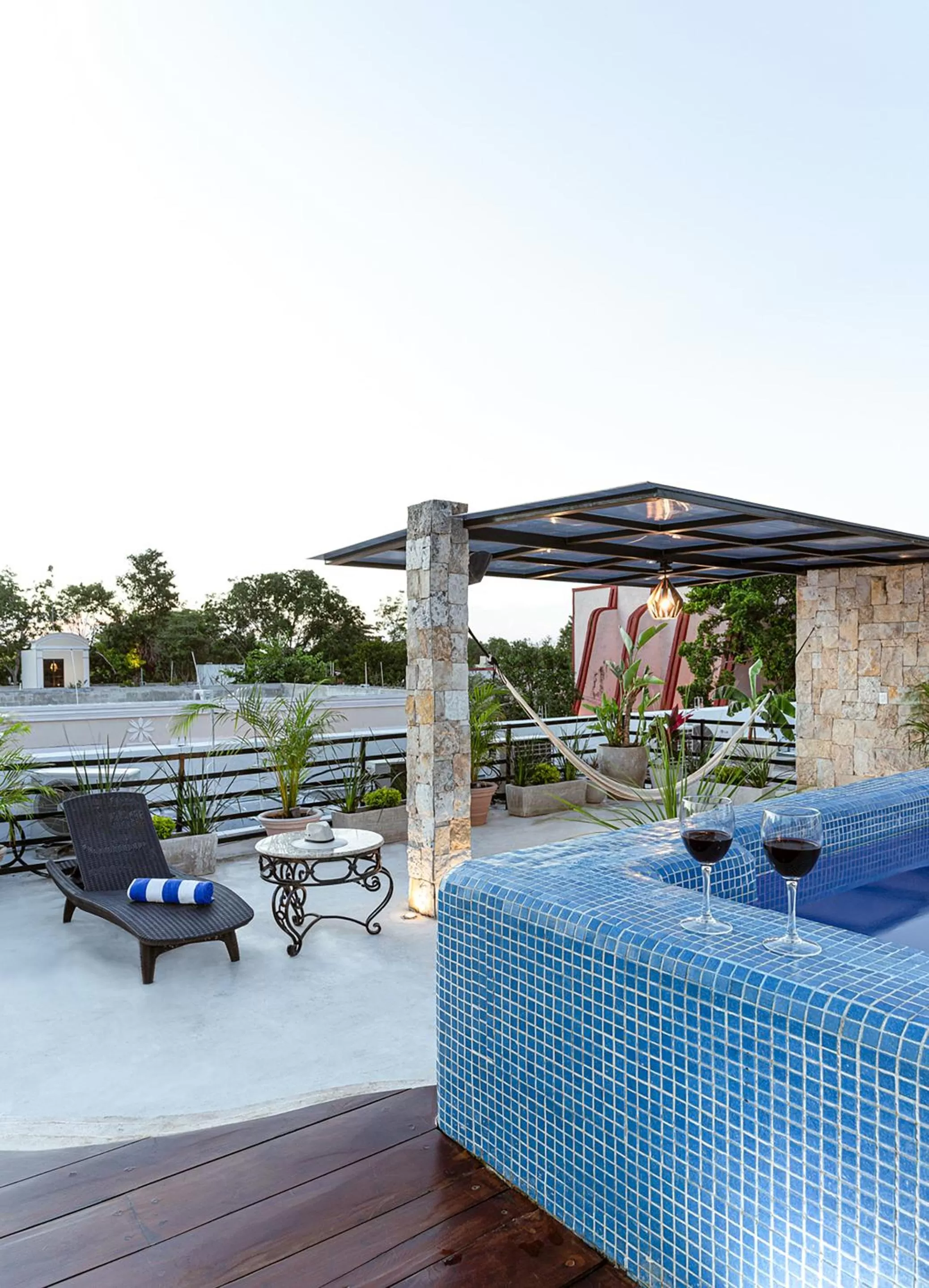 Hot Tub in La Aurora Hotel Colonial