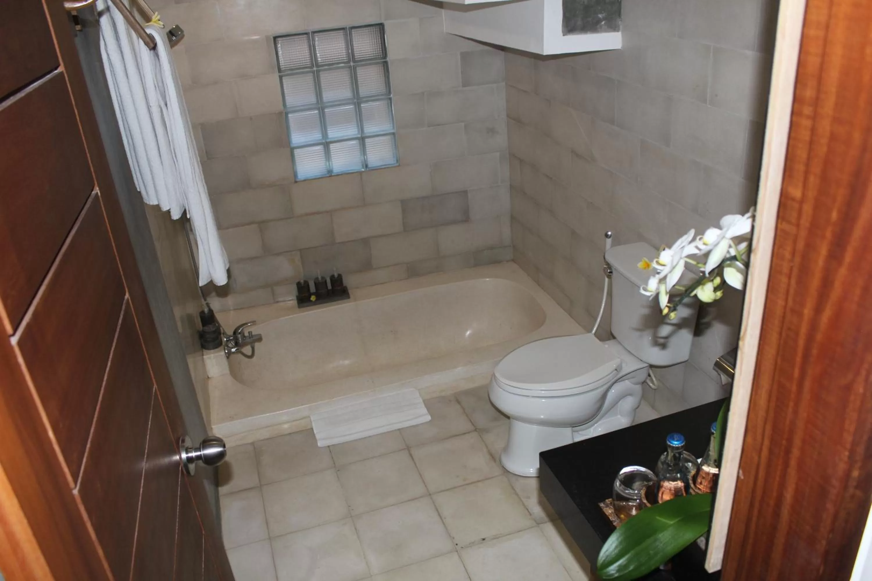 Bathroom in Purana Boutique Resort