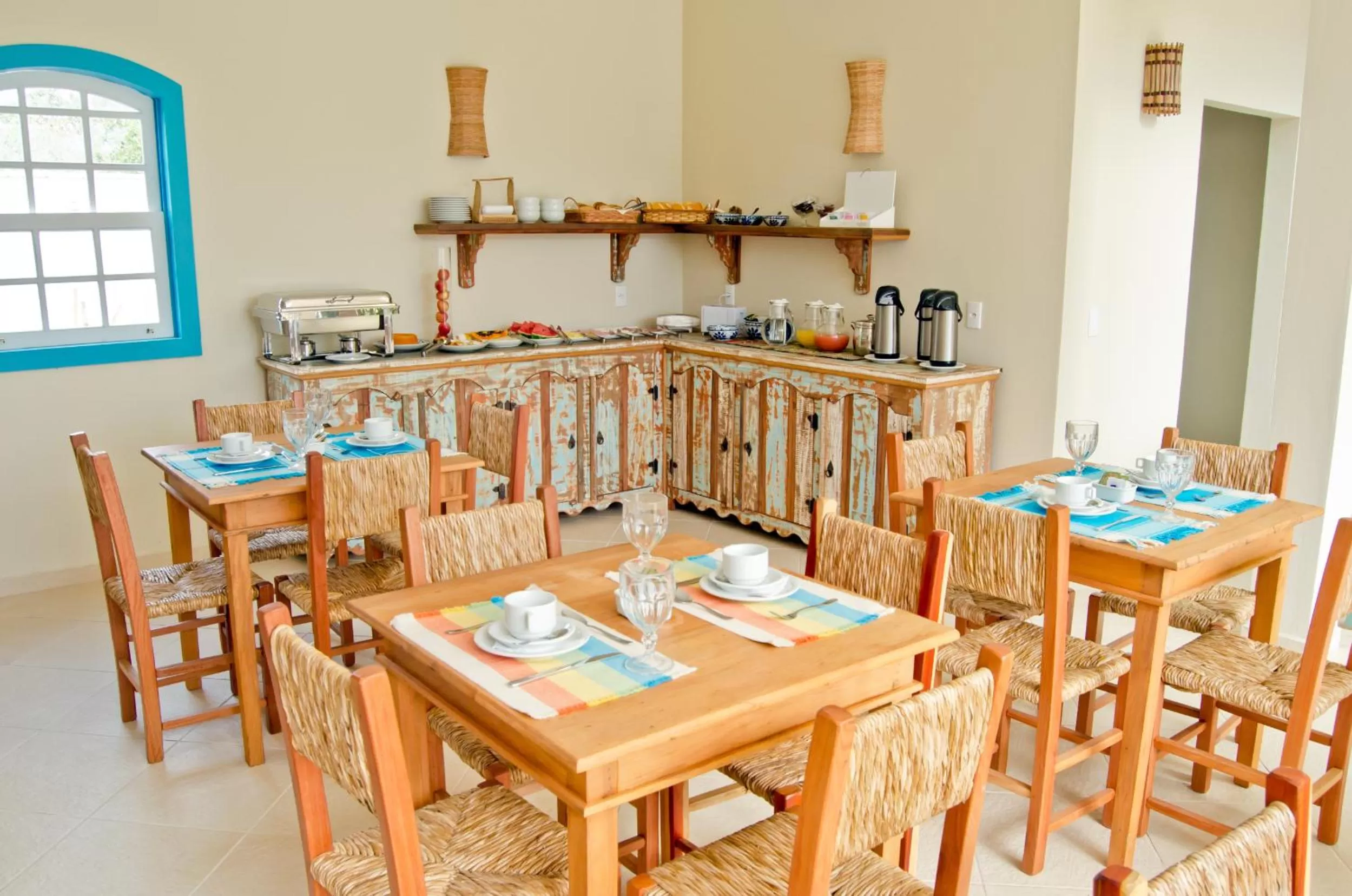 Restaurant/Places to Eat in Pousada Pomar Paraty