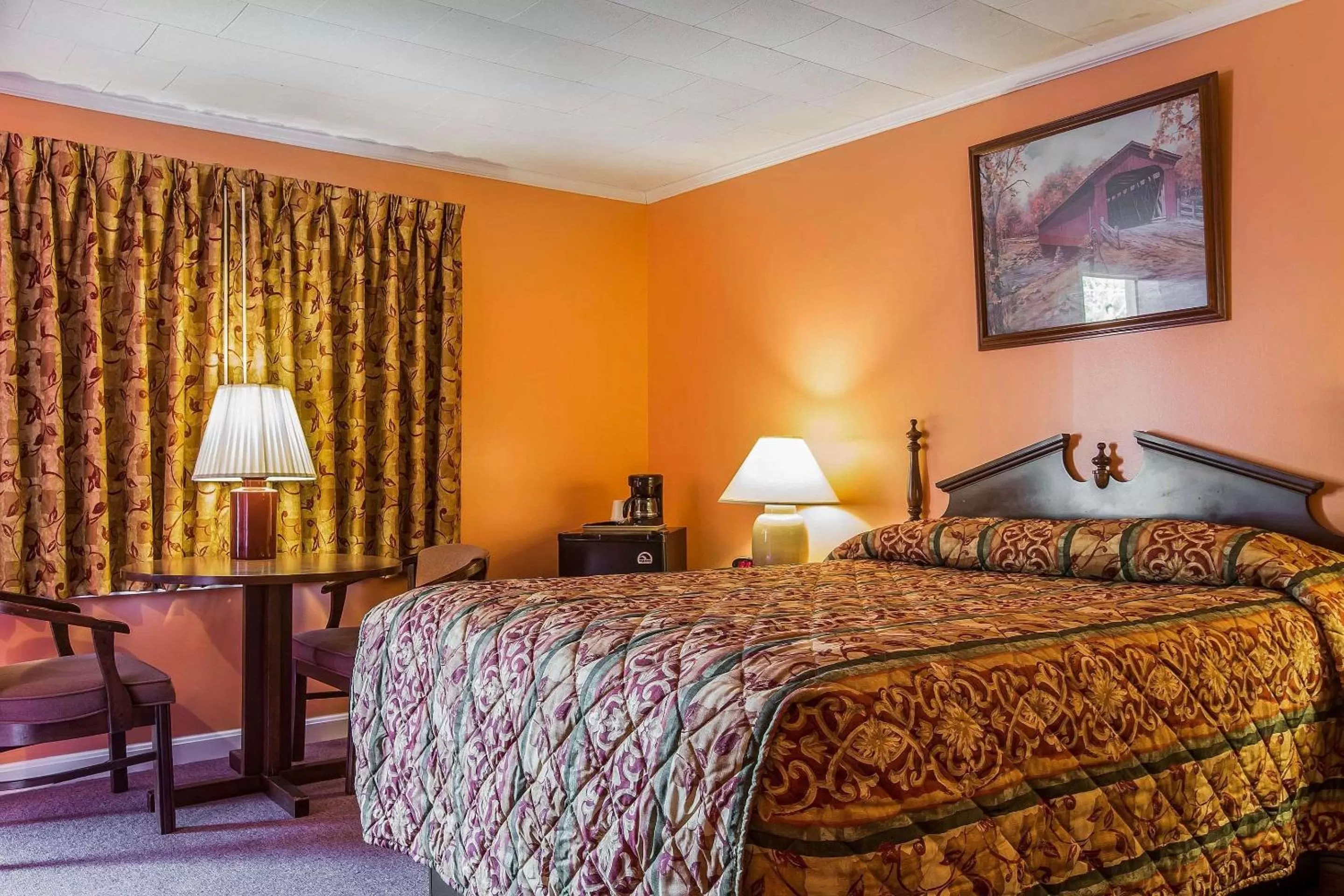 Photo of the whole room, Bed in Rodeway Inn Lincoln I-93