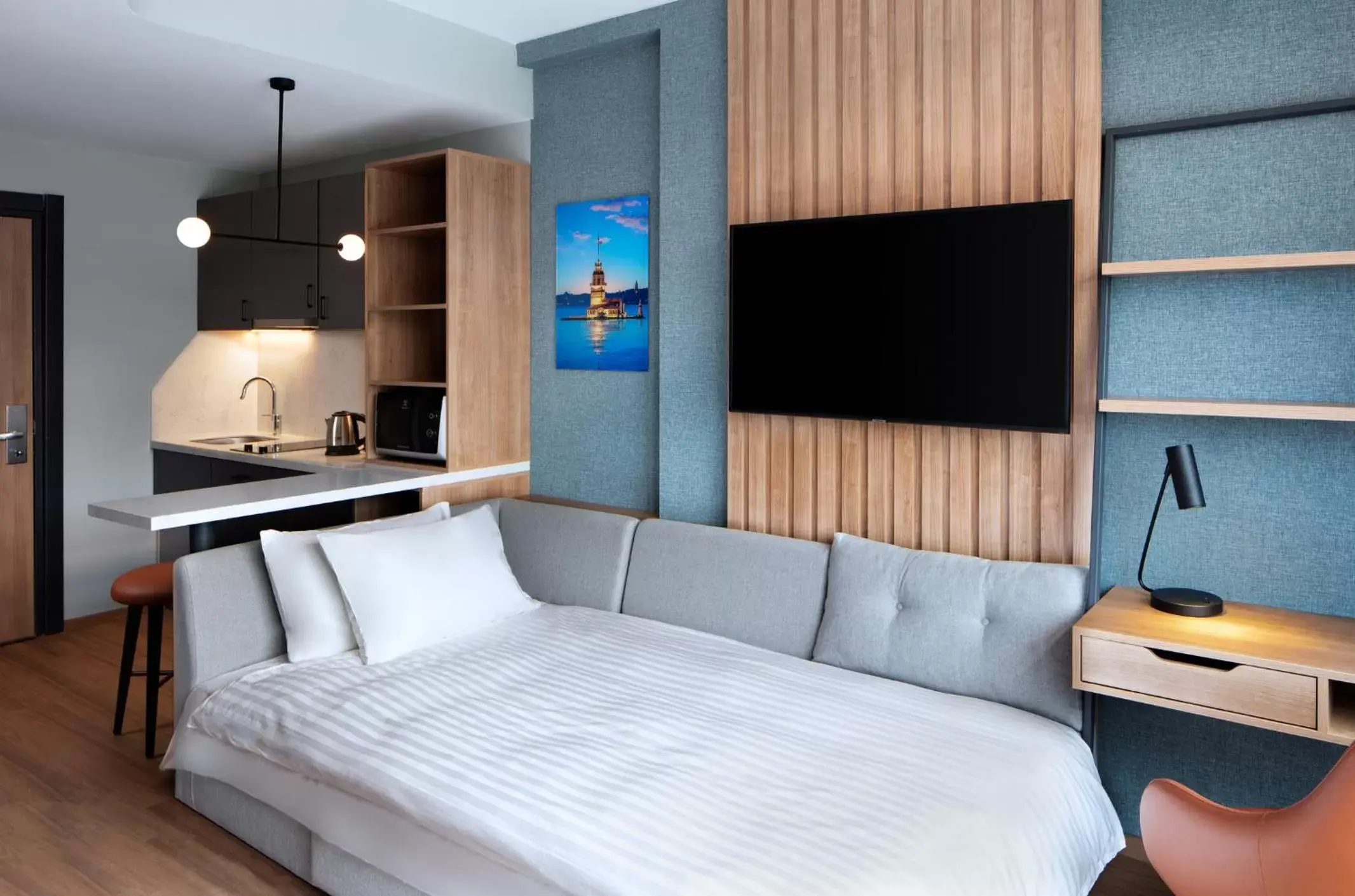 Queen Studio with Sofa Bed in Residence Inn by Marriott Istanbul Atasehir Queen Studio with Sofa Bed in Residence Inn by Marriott Istanbul Atasehir