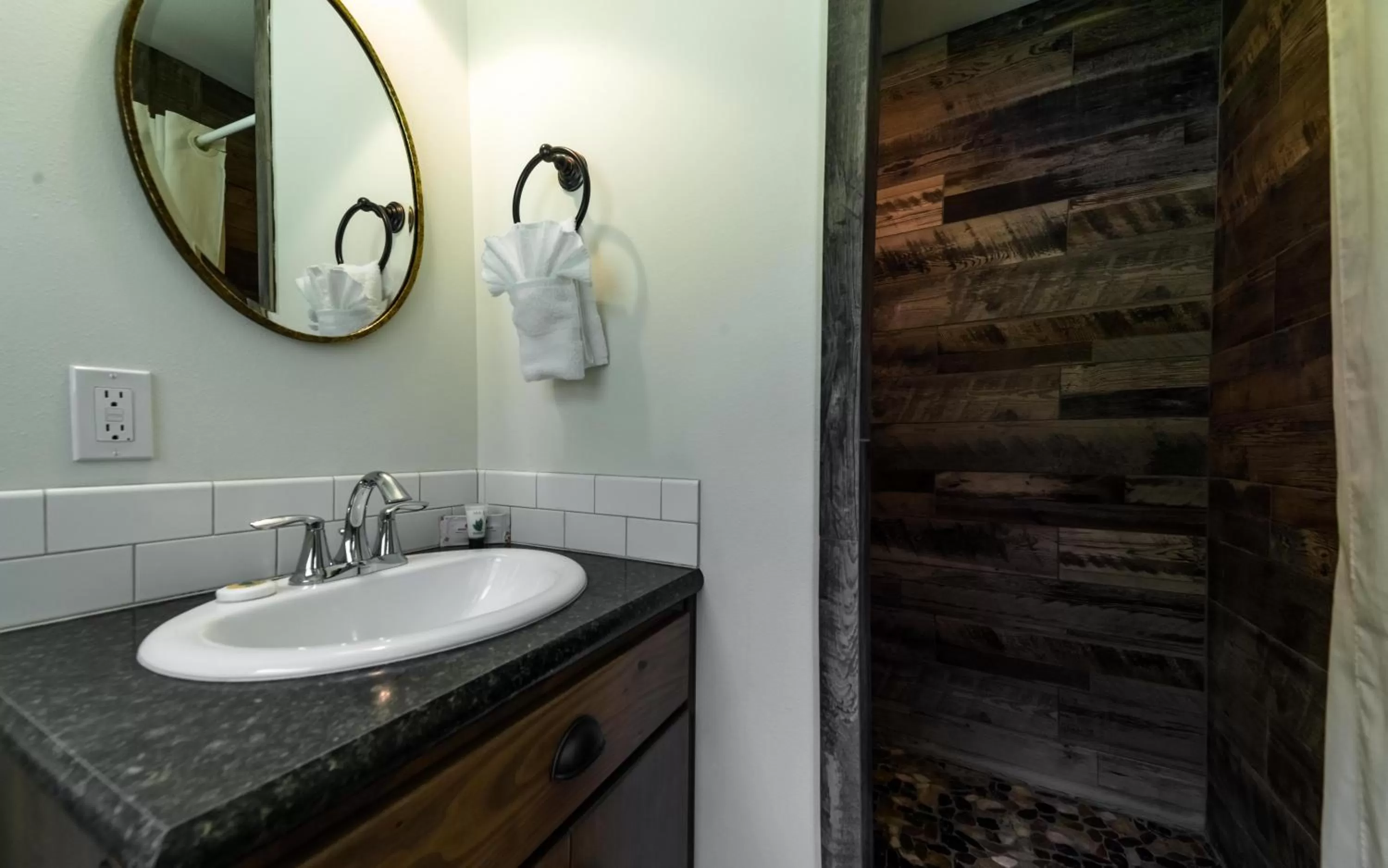 Shower in Eagle Cap Chalets