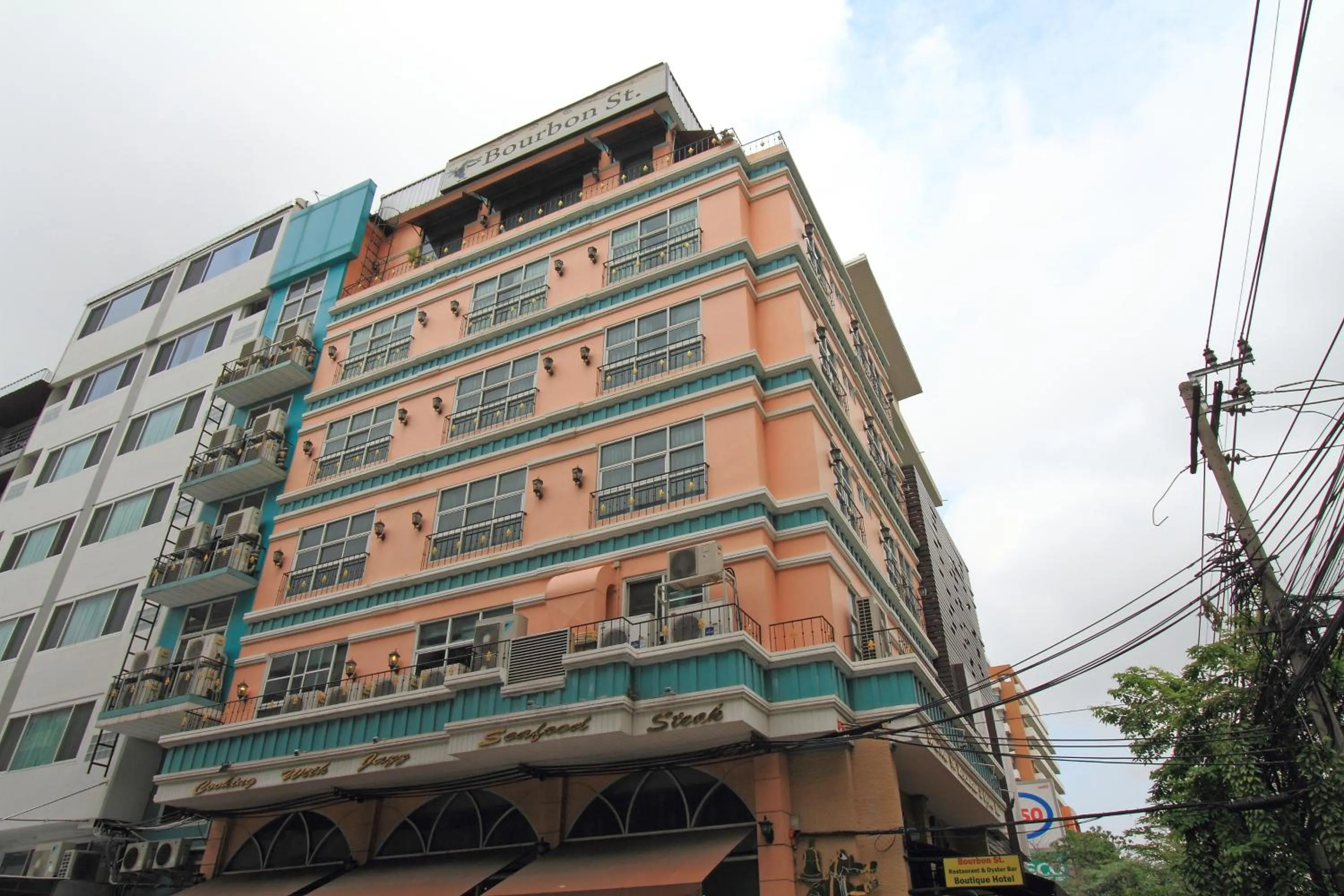 Property building in Bourbon St. Boutique Hotel