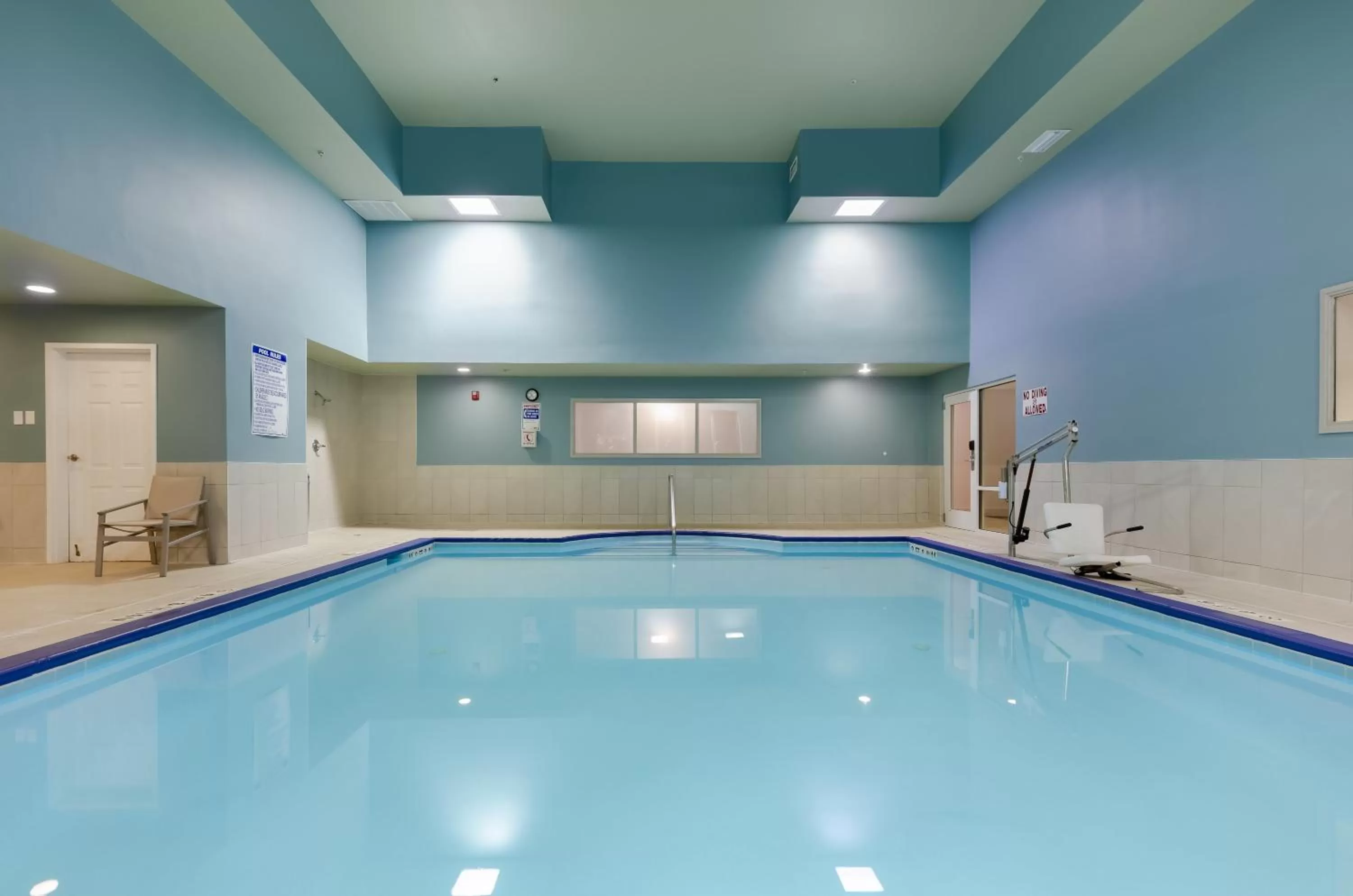 Swimming pool in Holiday Inn Express Alpharetta - Roswell by IHG