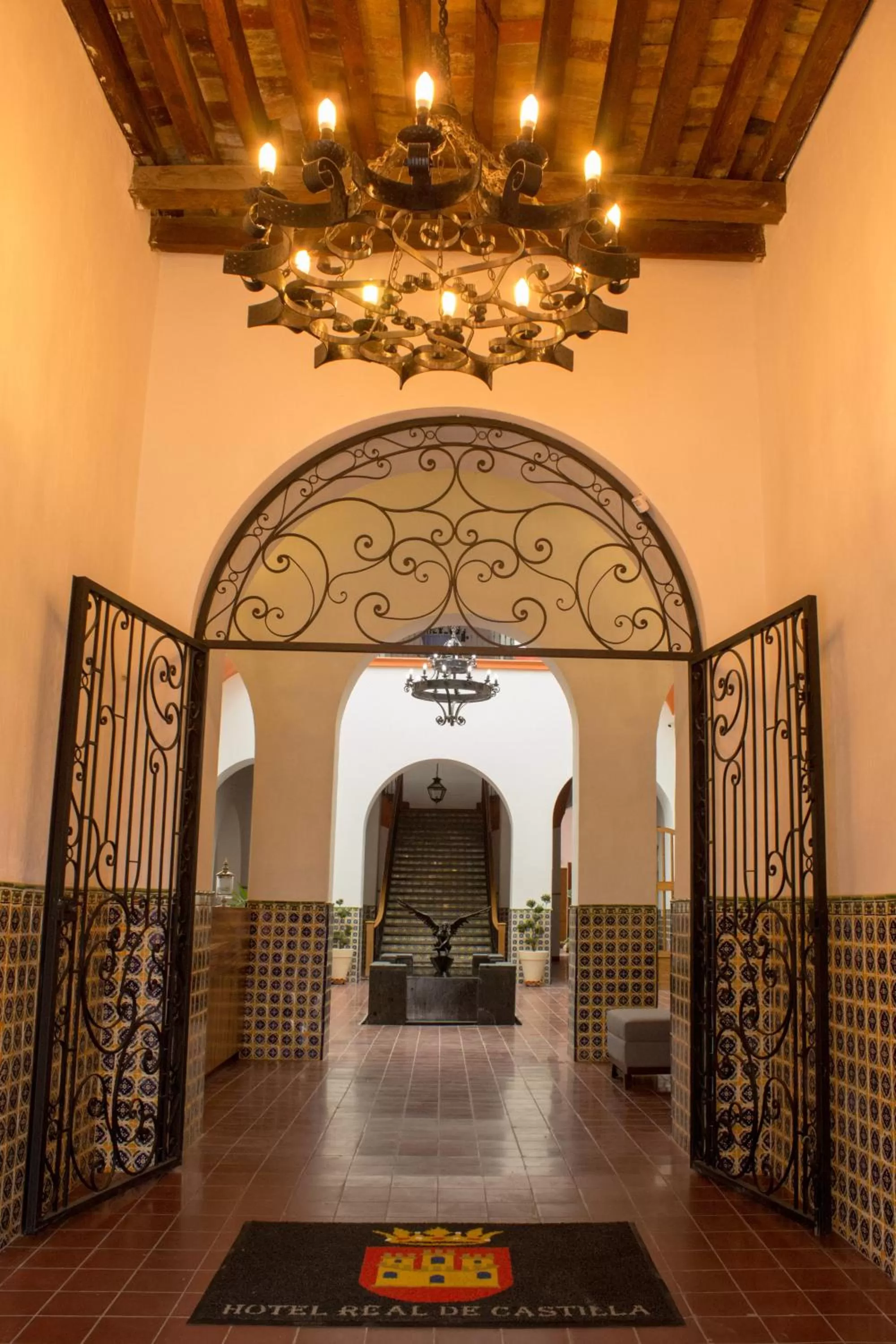 Lobby or reception in Hotel Real de Castilla Colonial