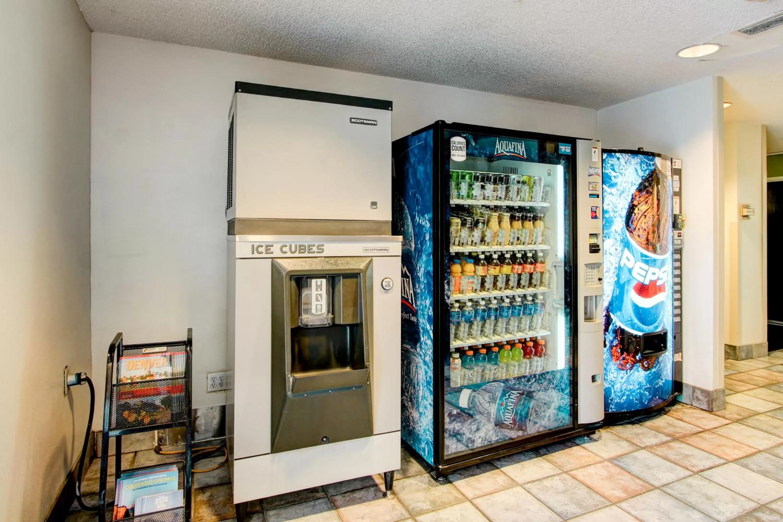 Other in Super 8 by Wyndham Aurora East