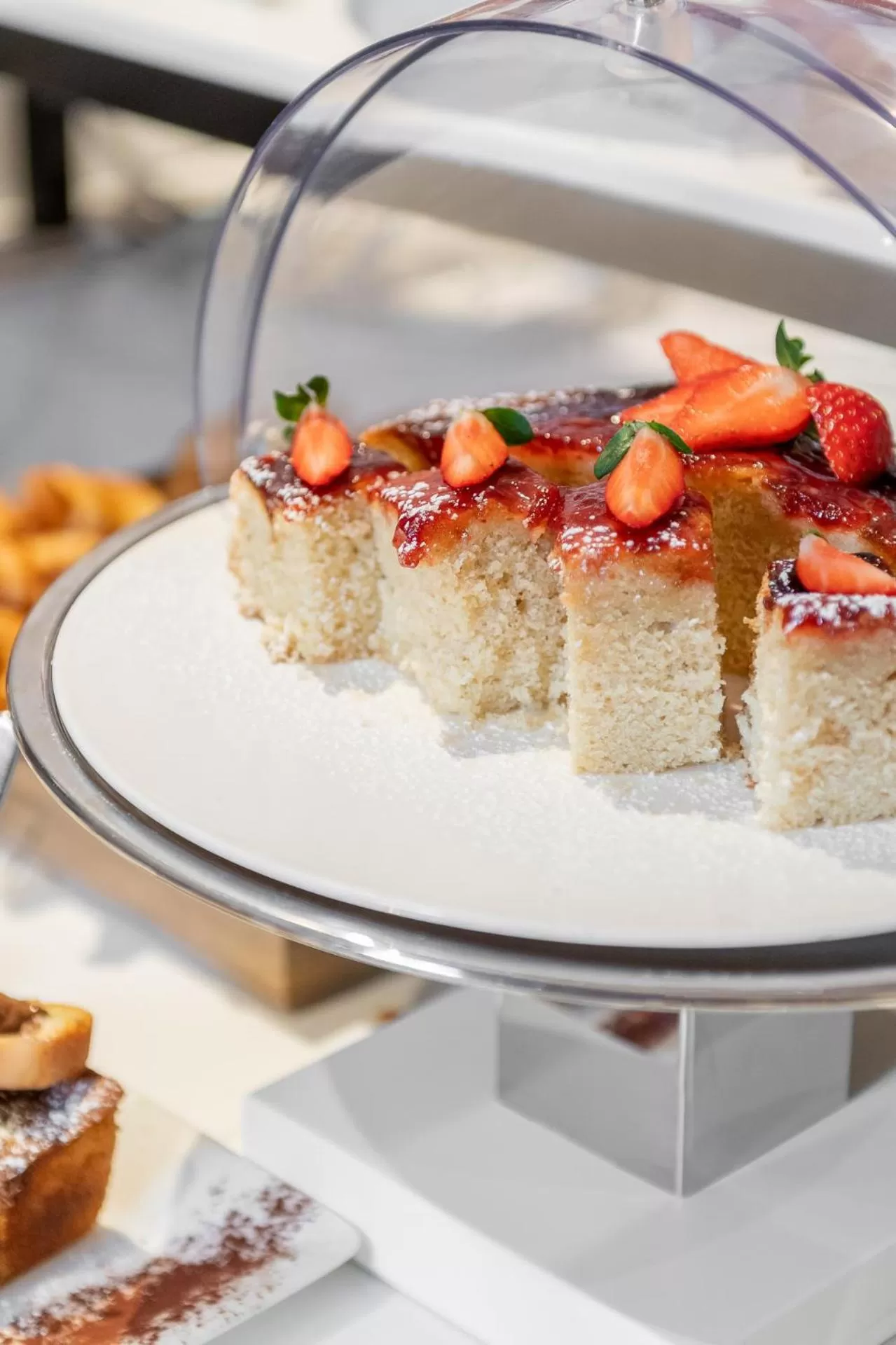 Food and drinks in Hotel Canada