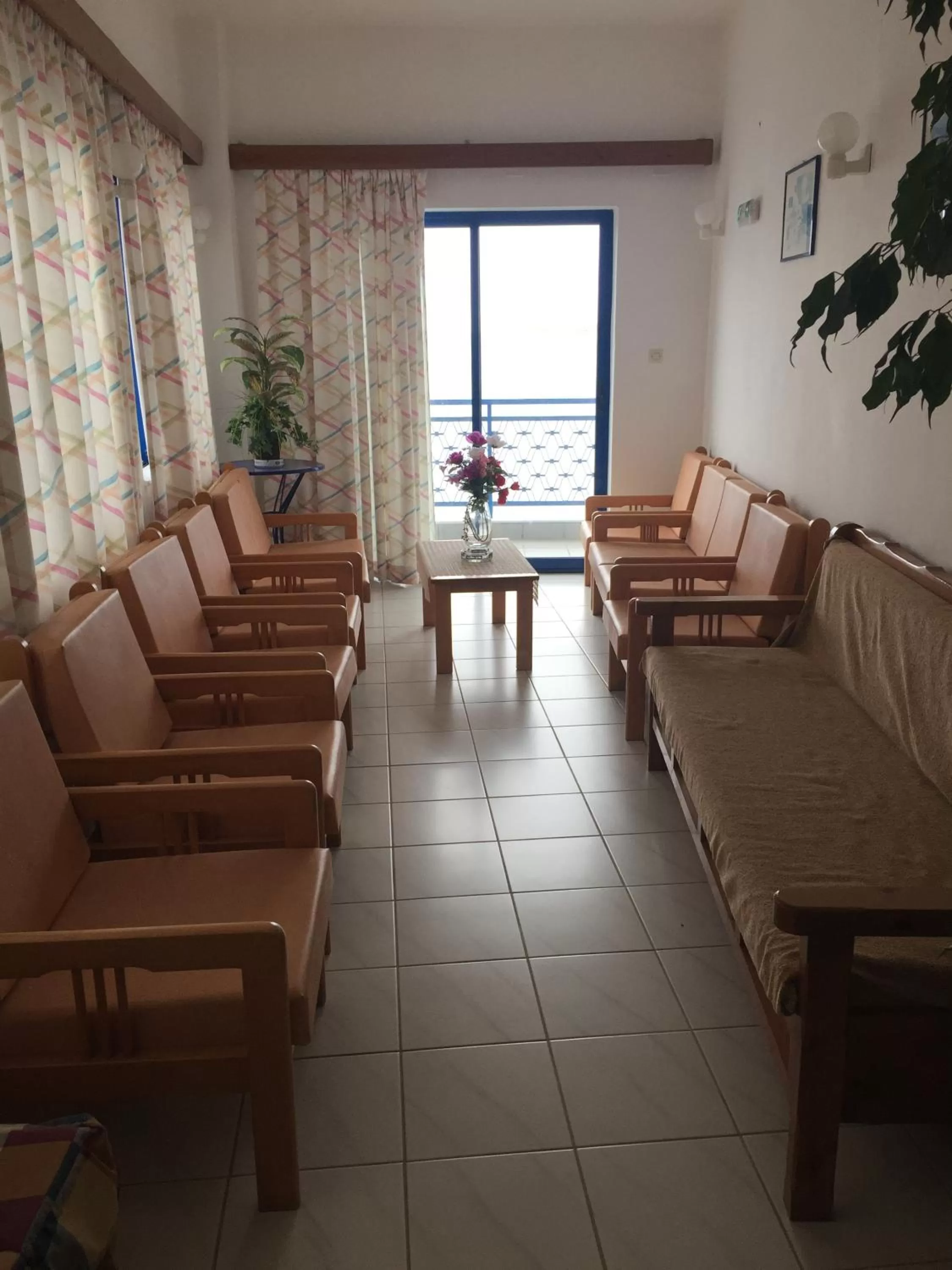 Living room in Angelos Hotel