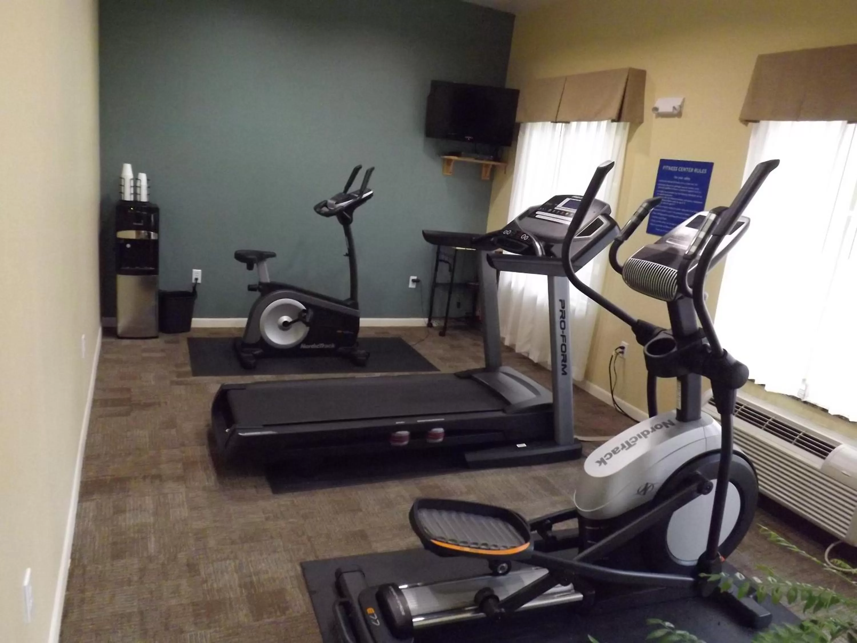 Fitness centre/facilities in Sunriser Inn