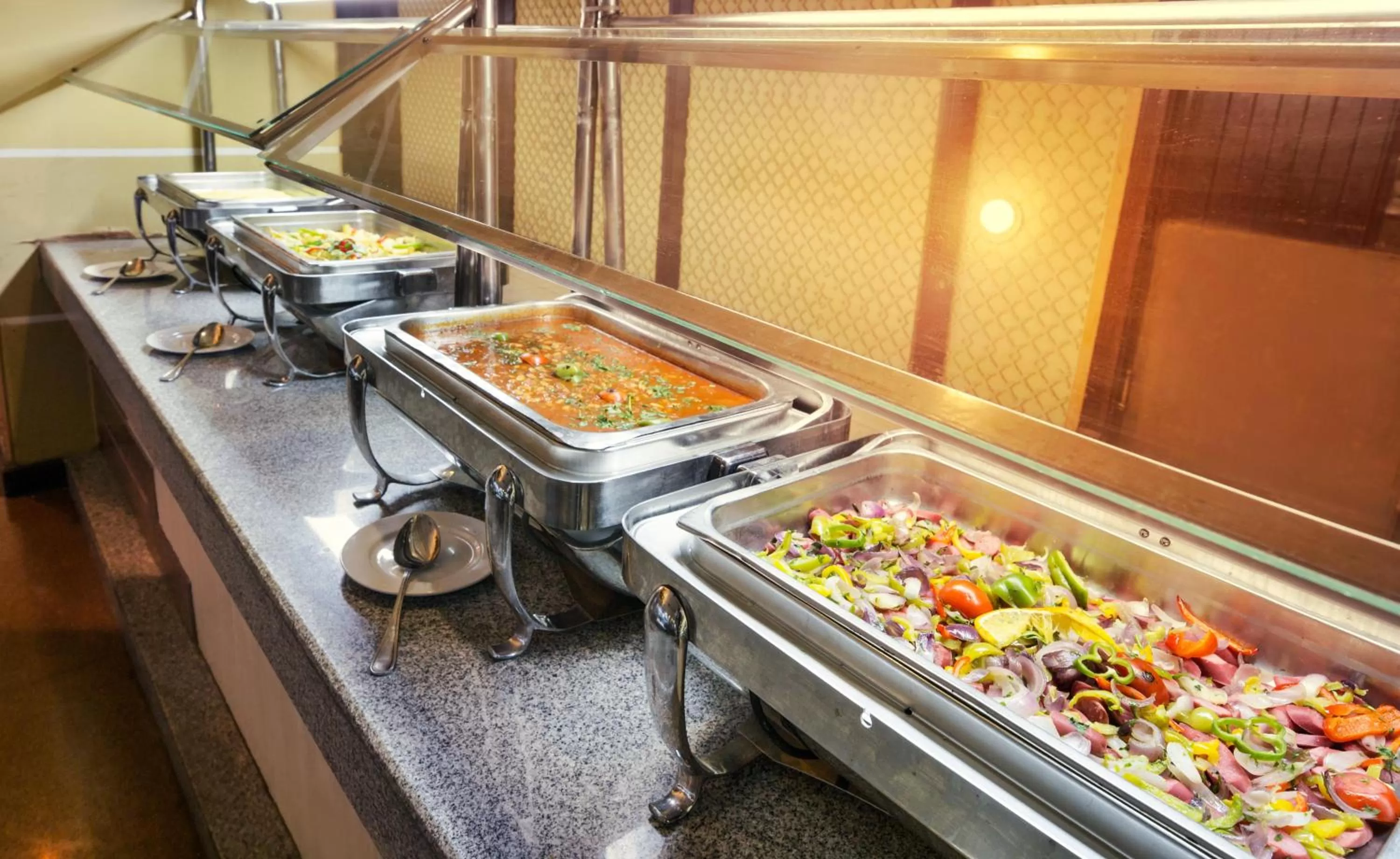 Restaurant/places to eat in Pyramisa Hotel Luxor