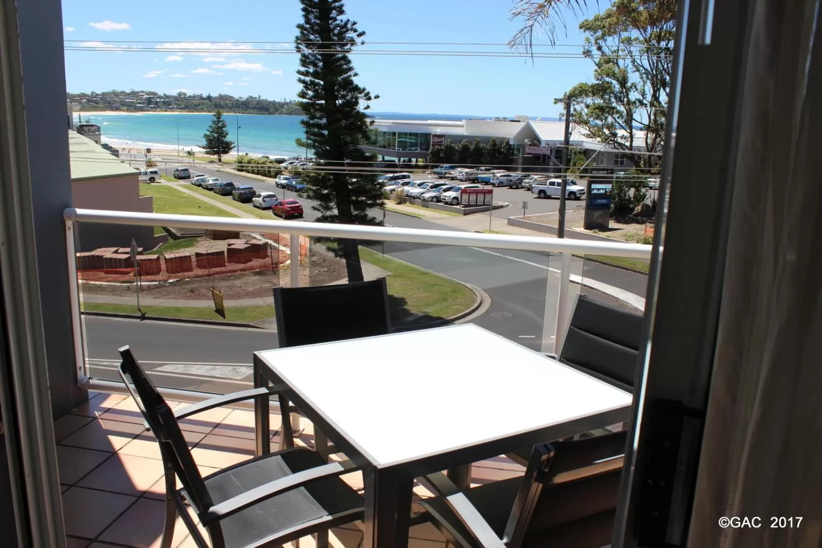 Mollymook Cove Apartments