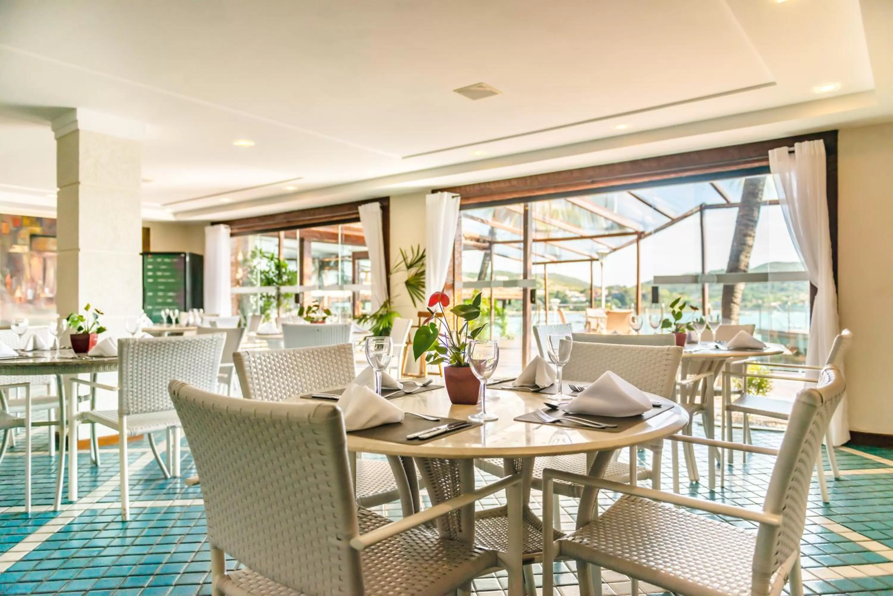 Dining area in Hotel Ferradura Private