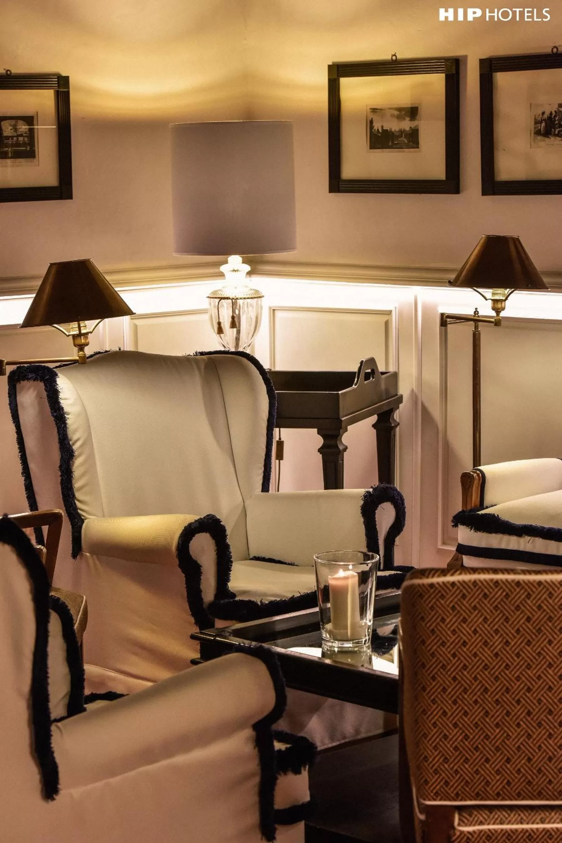 Library in Cellai Hotel Florence