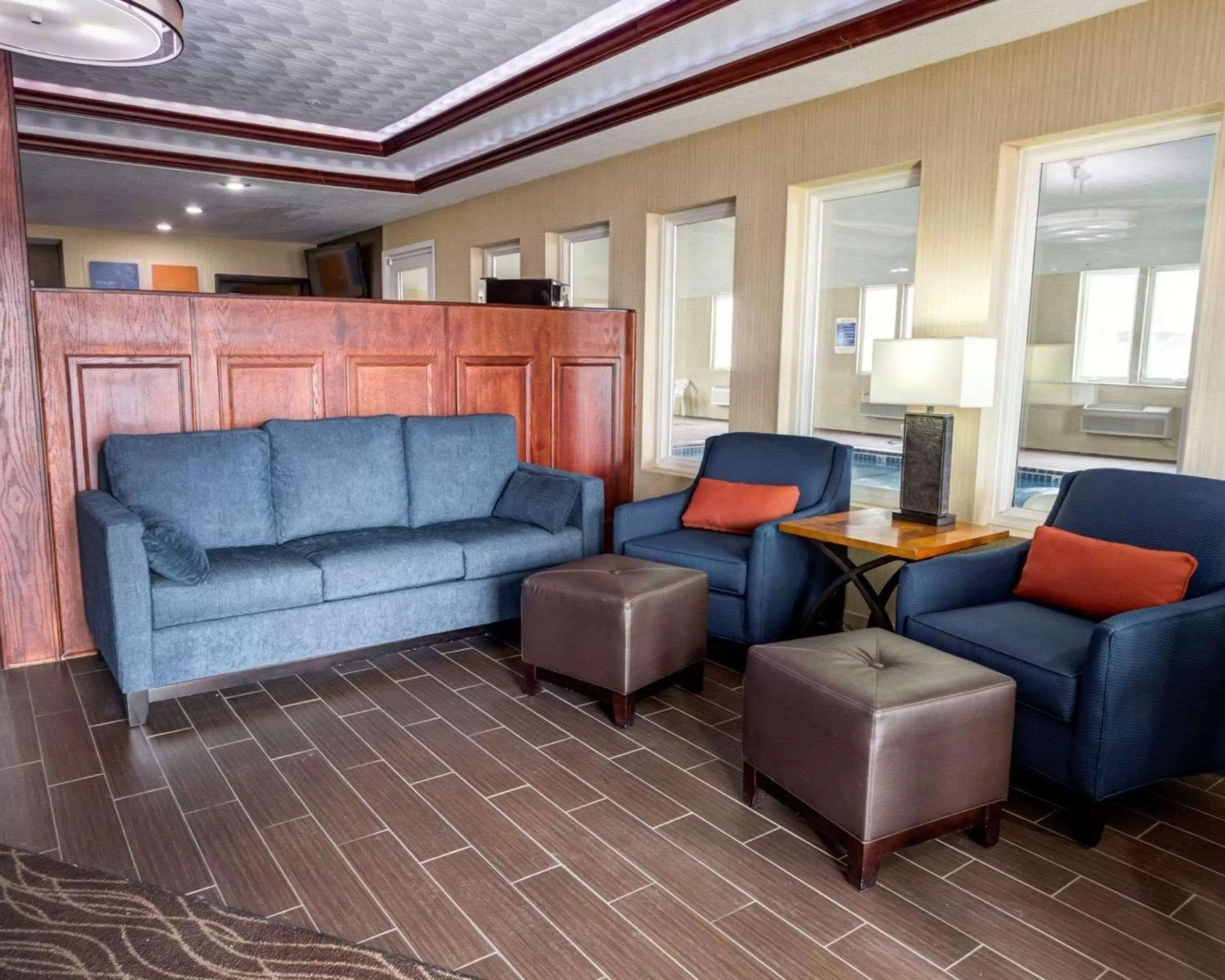 Lobby or reception in Comfort Inn Kearney - Liberty