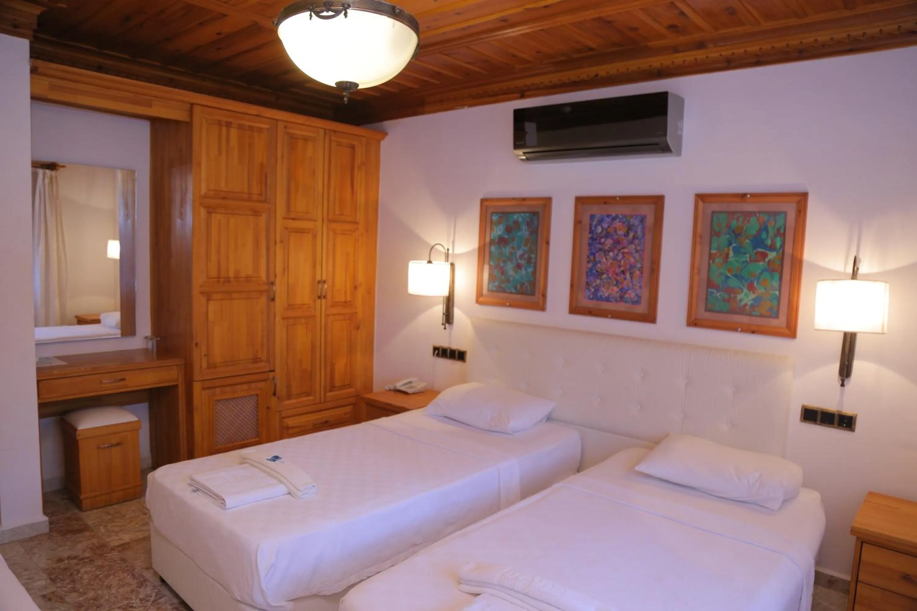 Massage in Bc Spa Hotel