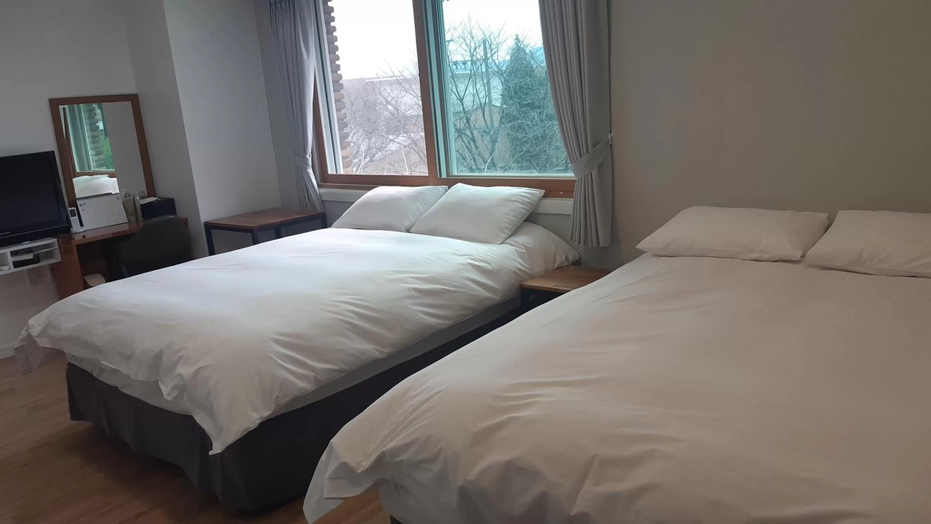 Bed in Hotel Jirisan Haetsal