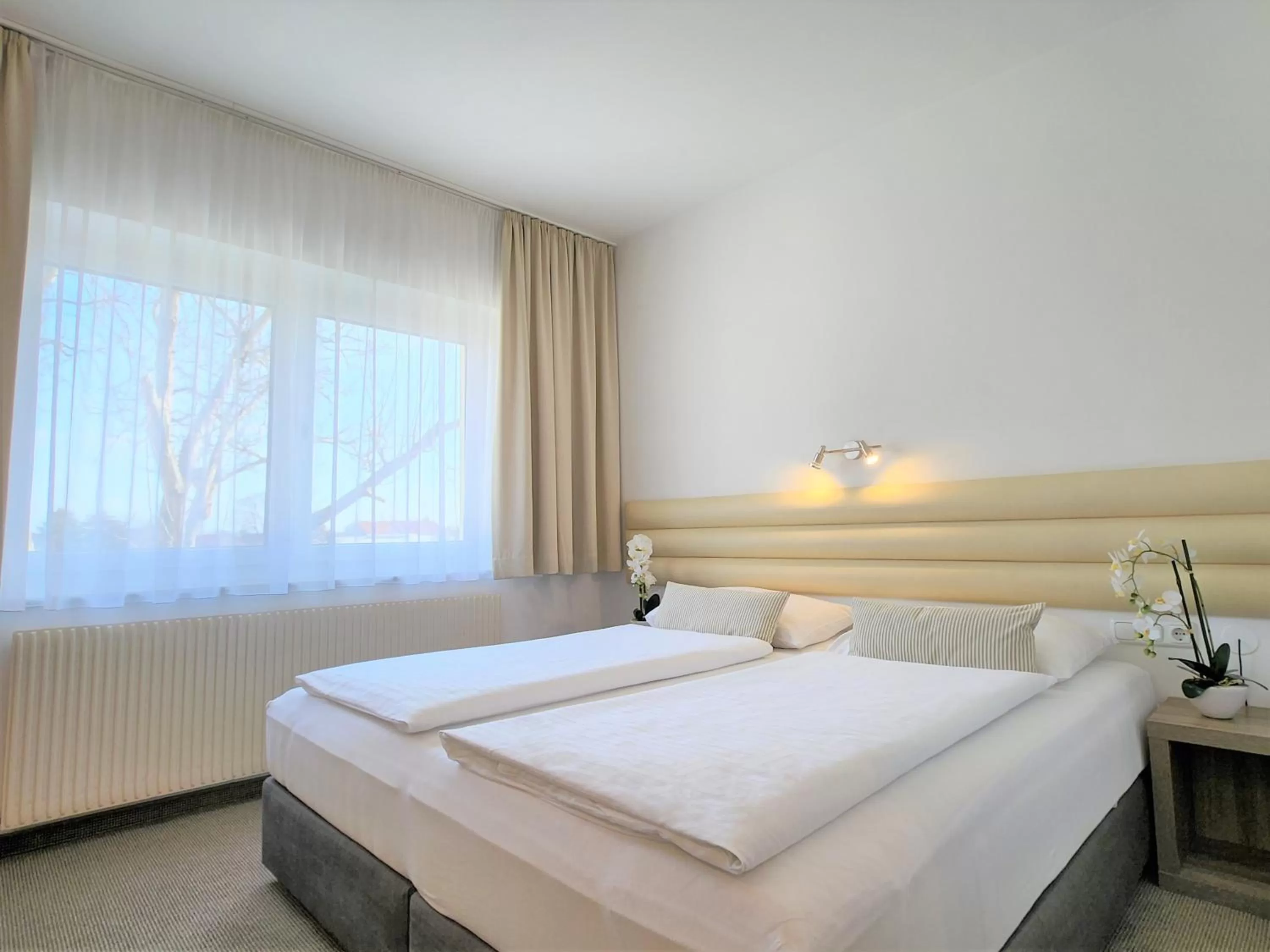 Bed in Hotel Michael