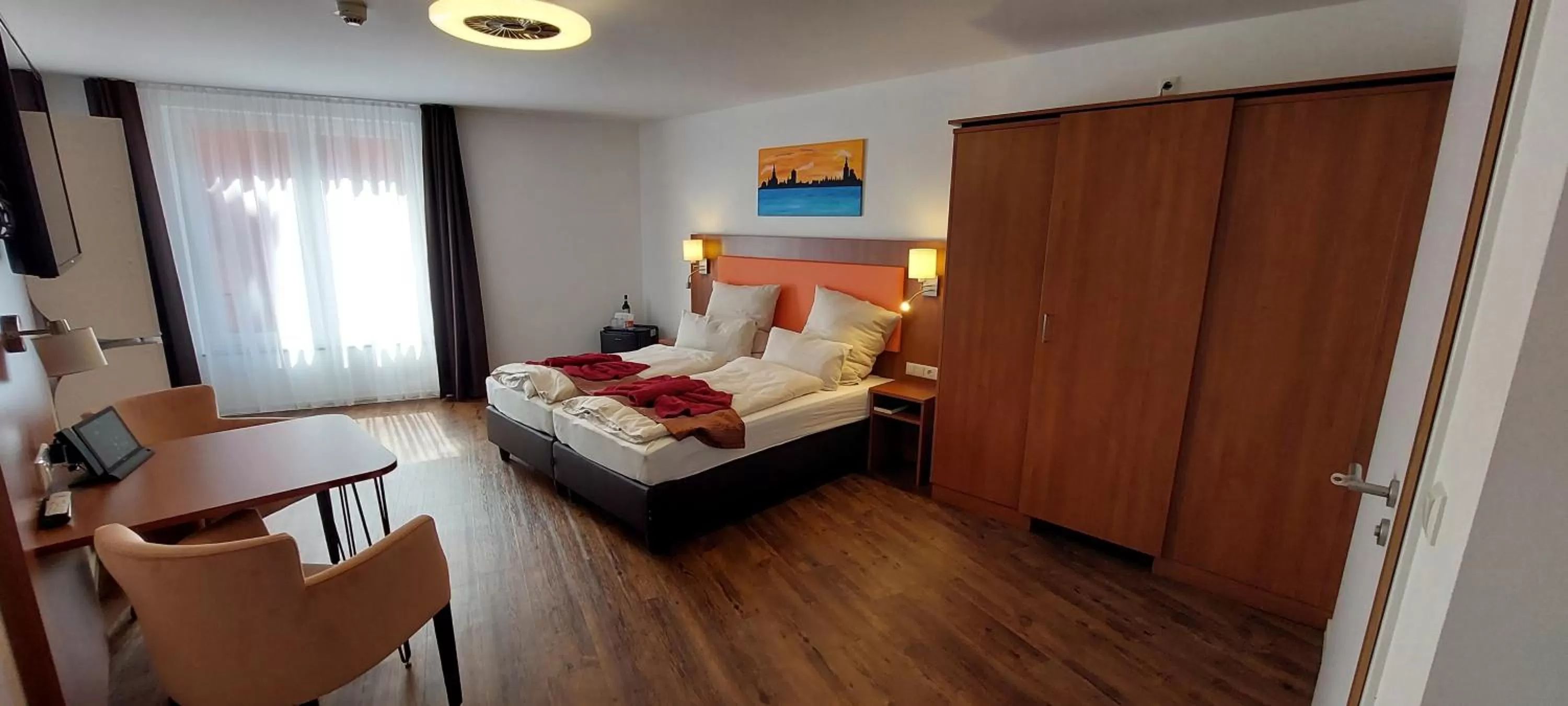 Photo of the whole room, Bed in Hotel Amber Altstadt