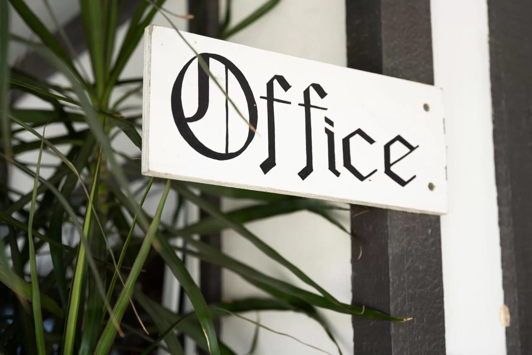 Property building in Tudor Park Motel Spacious with kitchens 1 minute walk to restaurant and shopping centre and Gisborne Hospital