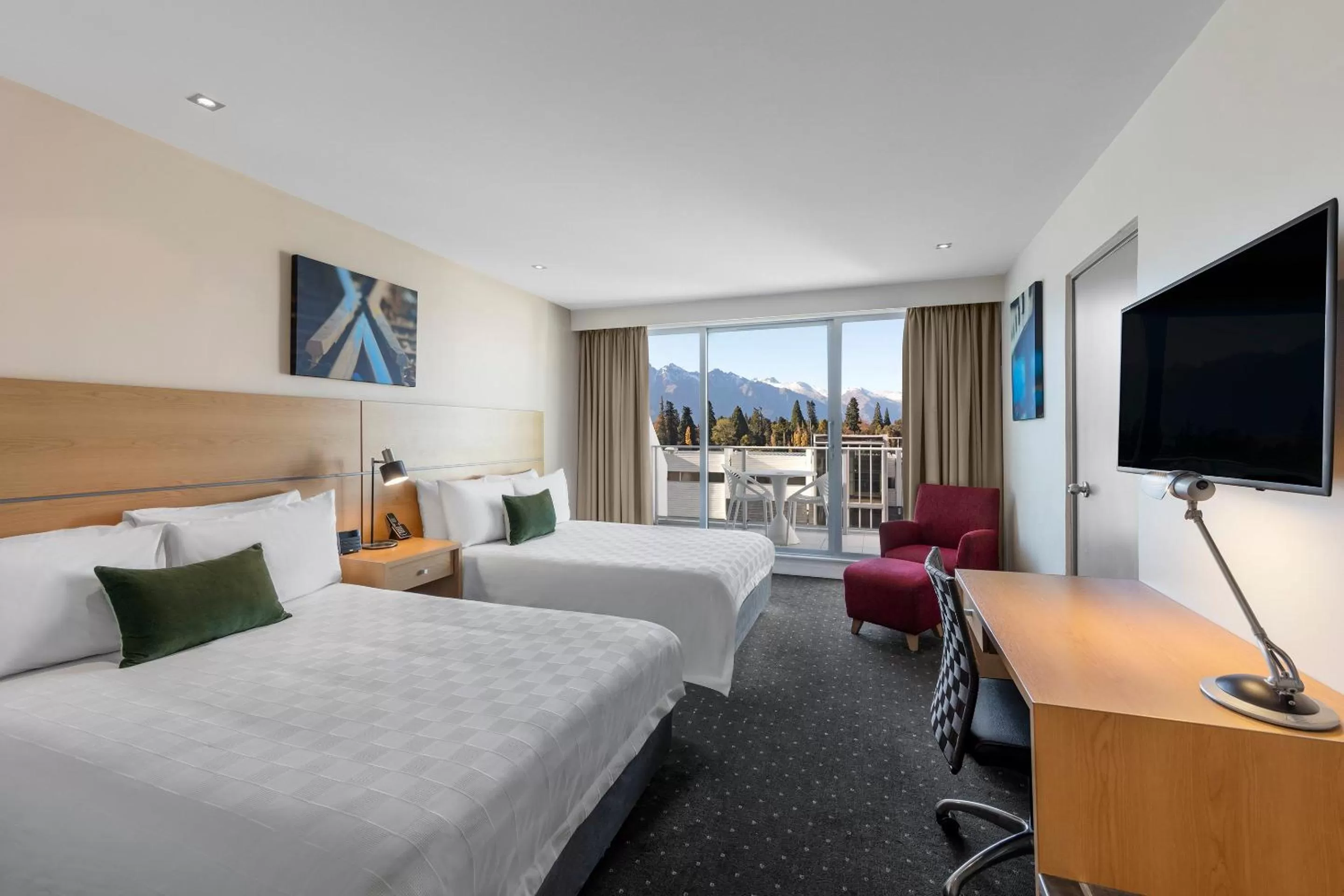Photo of the whole room, Bed in Crowne Plaza Queenstown by IHG