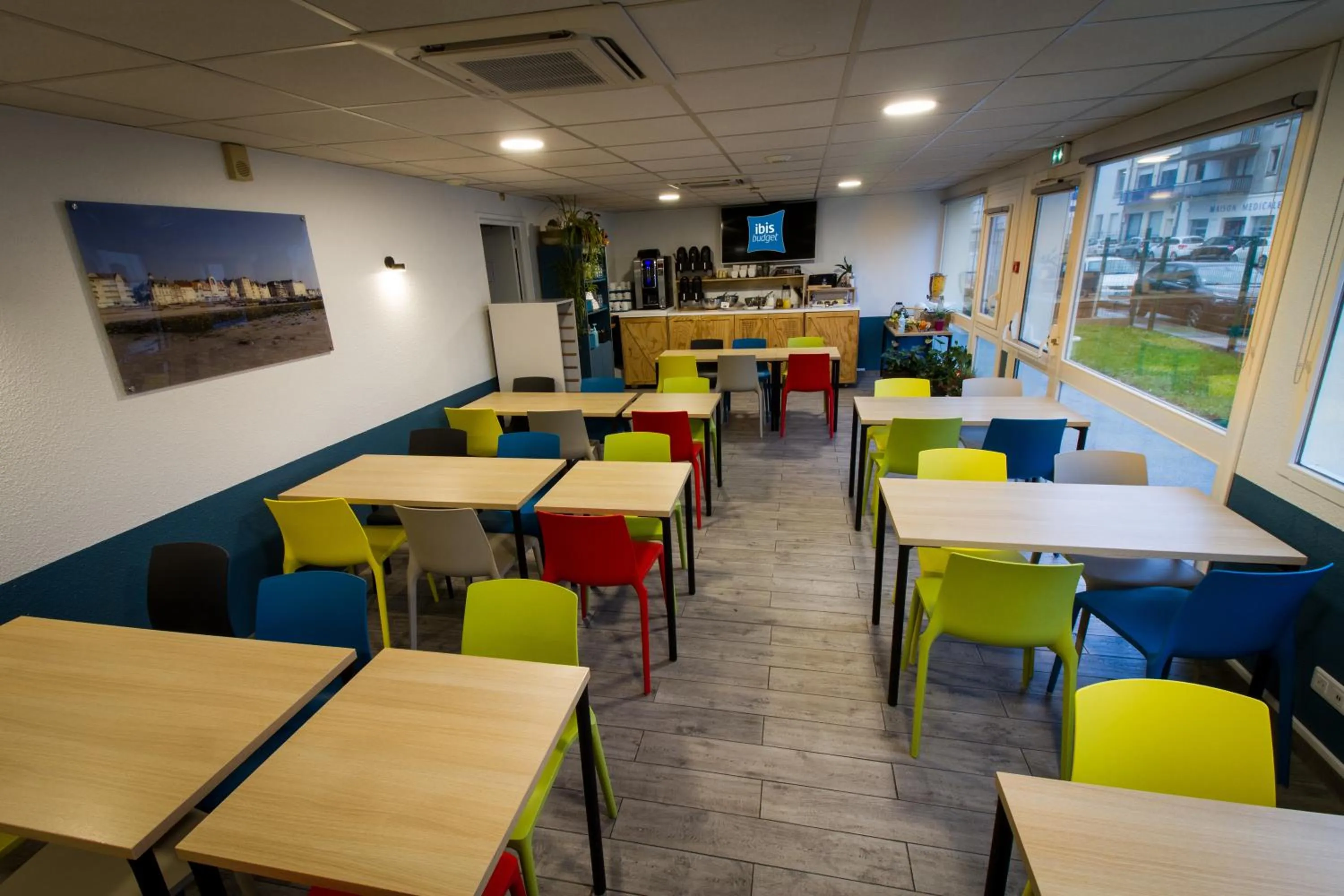 Restaurant/places to eat in Ibis Budget Boulogne-Sur-Mer Centre les Ports