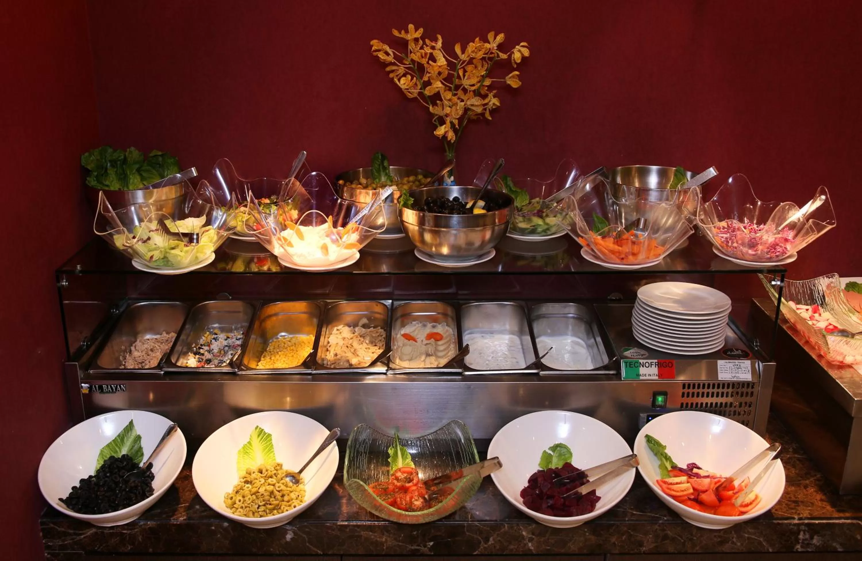 Buffet breakfast in Al Hamra Hotel