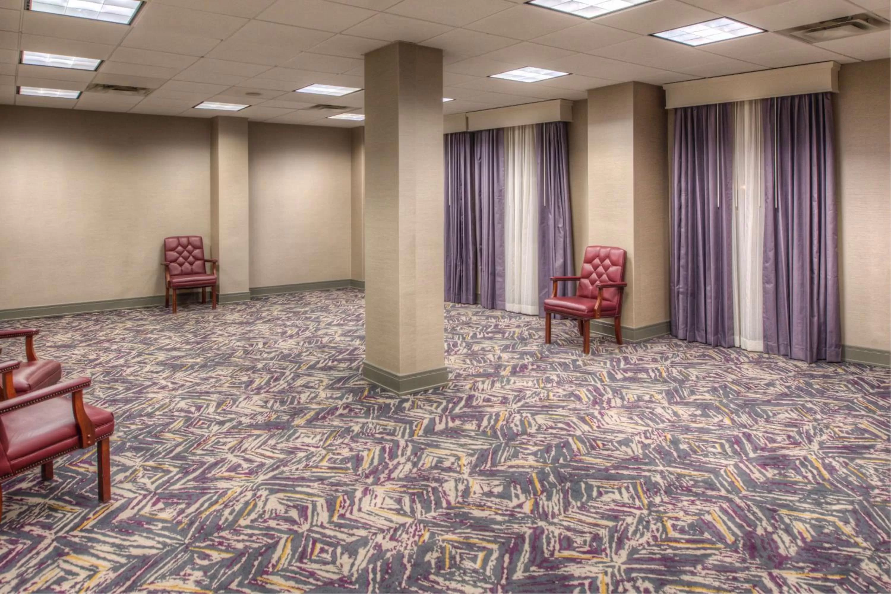Meeting/conference room in DoubleTree by Hilton Utica