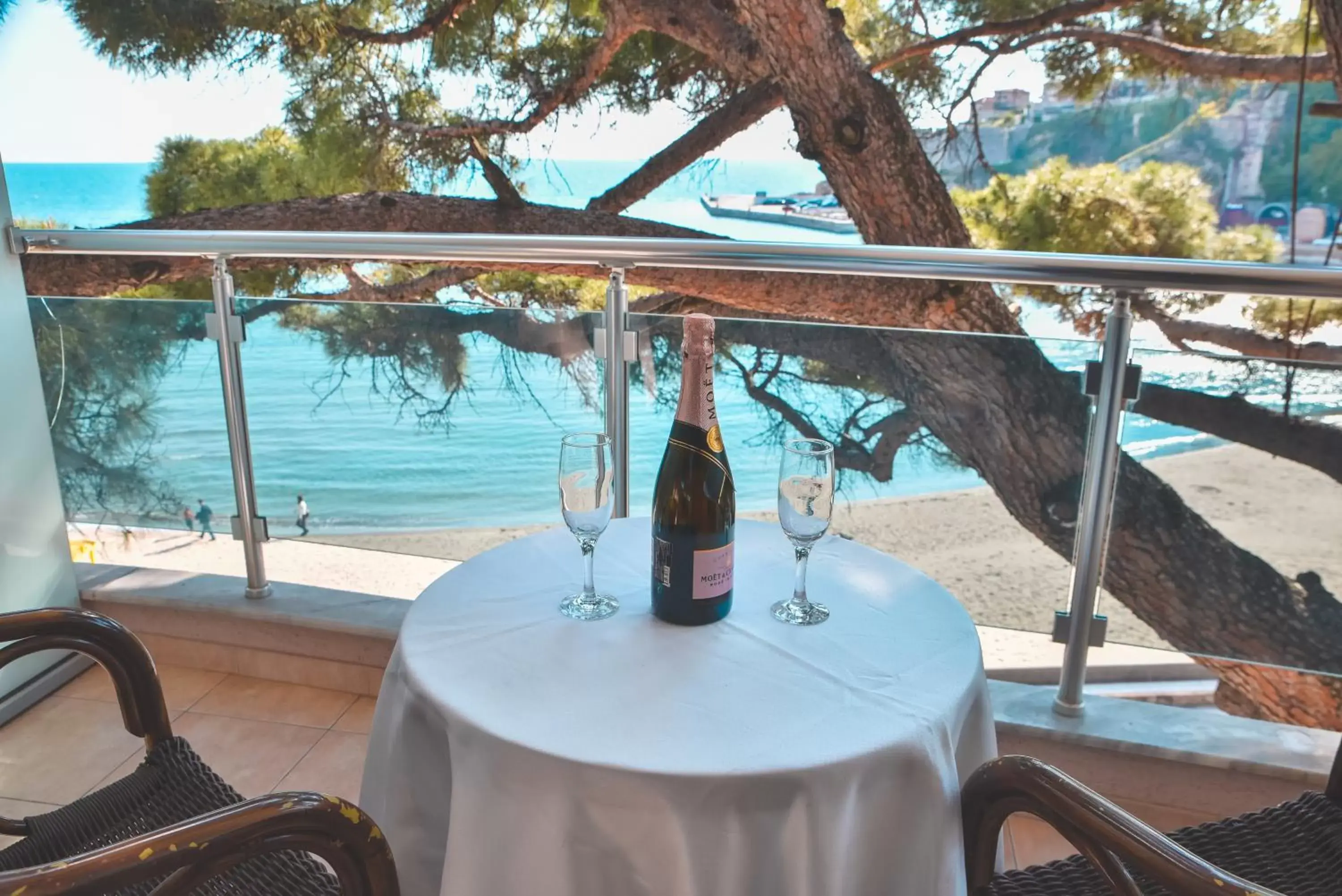 Triple Room with Sea View in Riva Triple Room with Sea View in Riva