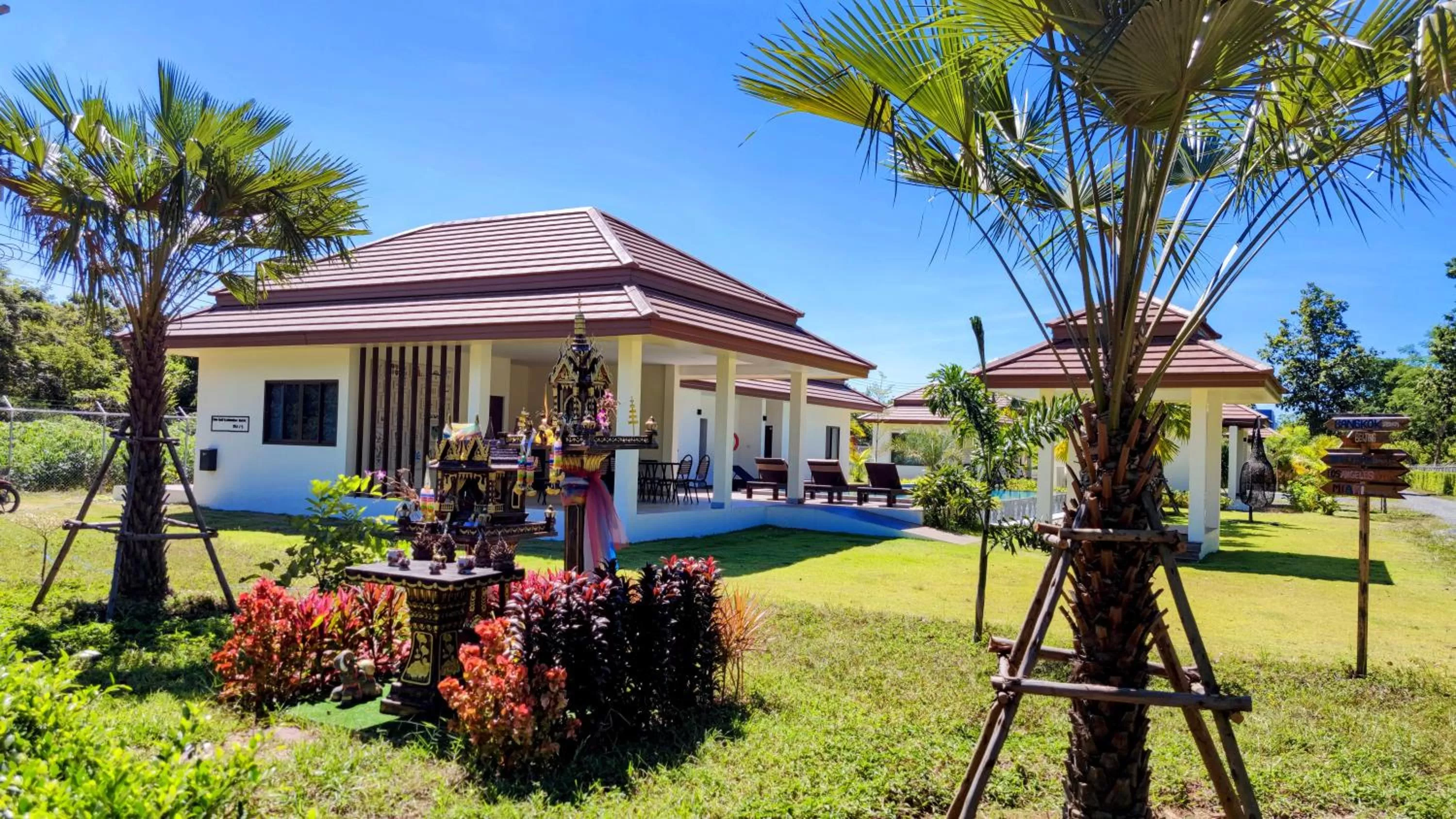 Property building in Isan Golf & Adventure Hotel