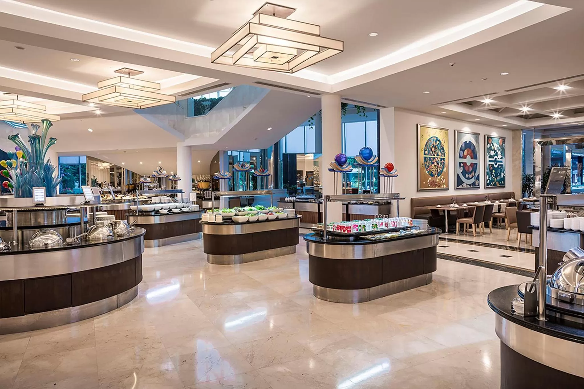 Restaurant/places to eat in Calista Luxury Resort